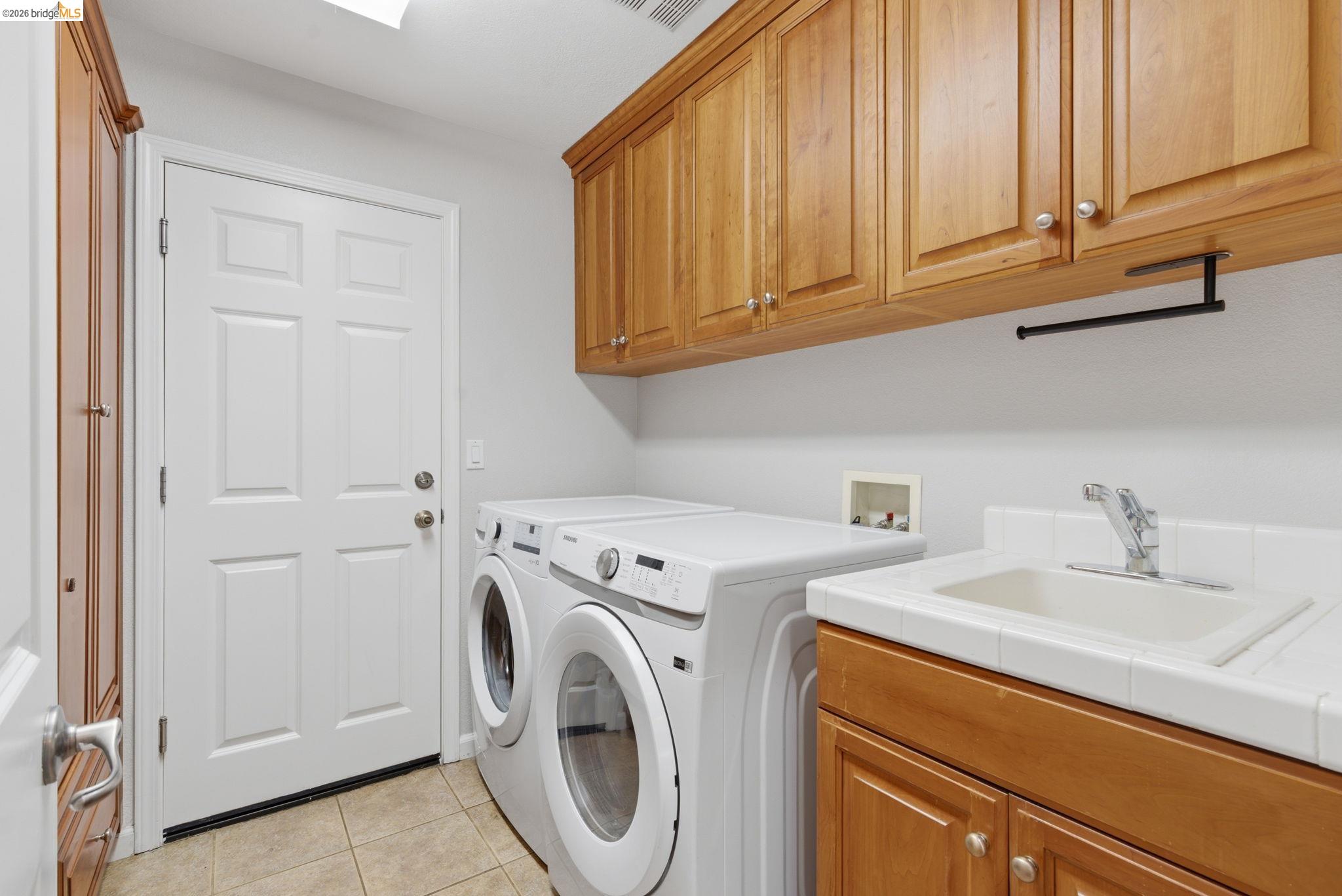 Detail Gallery Image 32 of 60 For 1453 Empress Lane, Brentwood,  CA 94513-9999 - 5 Beds | 3 Baths