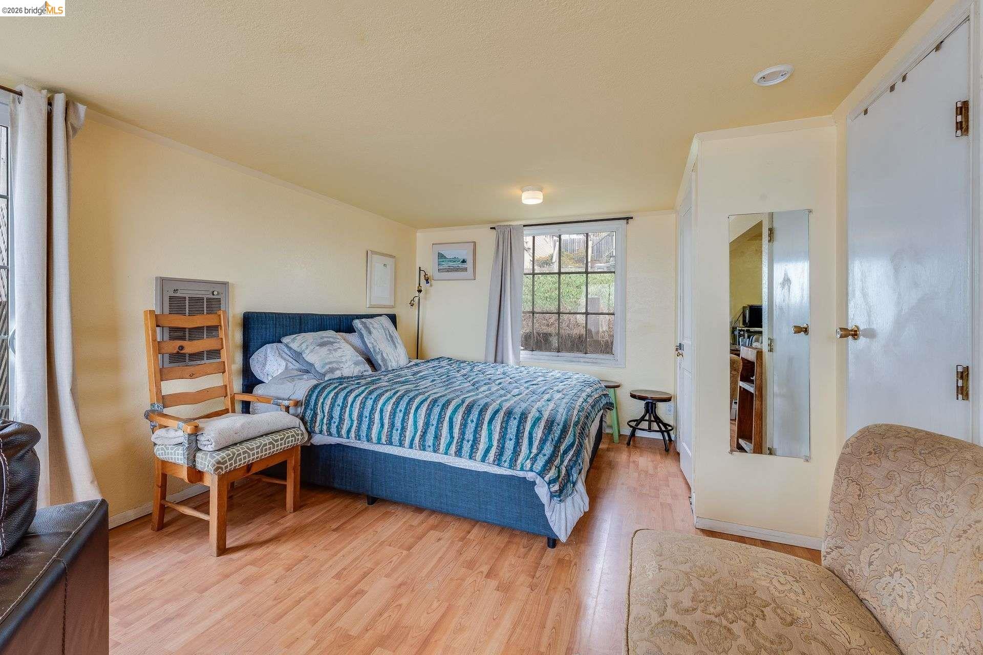 Detail Gallery Image 21 of 26 For 4 Beach Ave, Dillon Beach,  CA 94929 - 2 Beds | 2 Baths