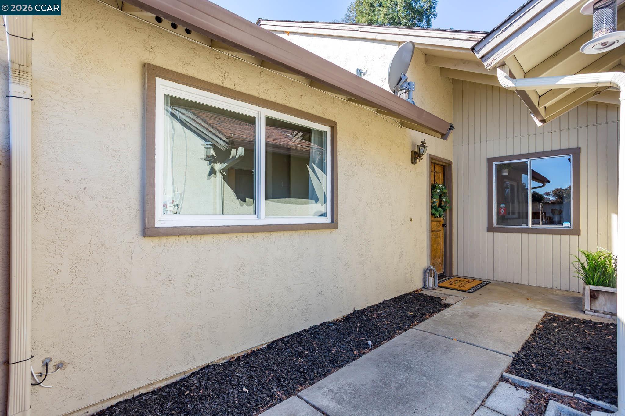 Detail Gallery Image 3 of 28 For 739 Valley Green Dr, Brentwood,  CA 94513 - 2 Beds | 1 Baths