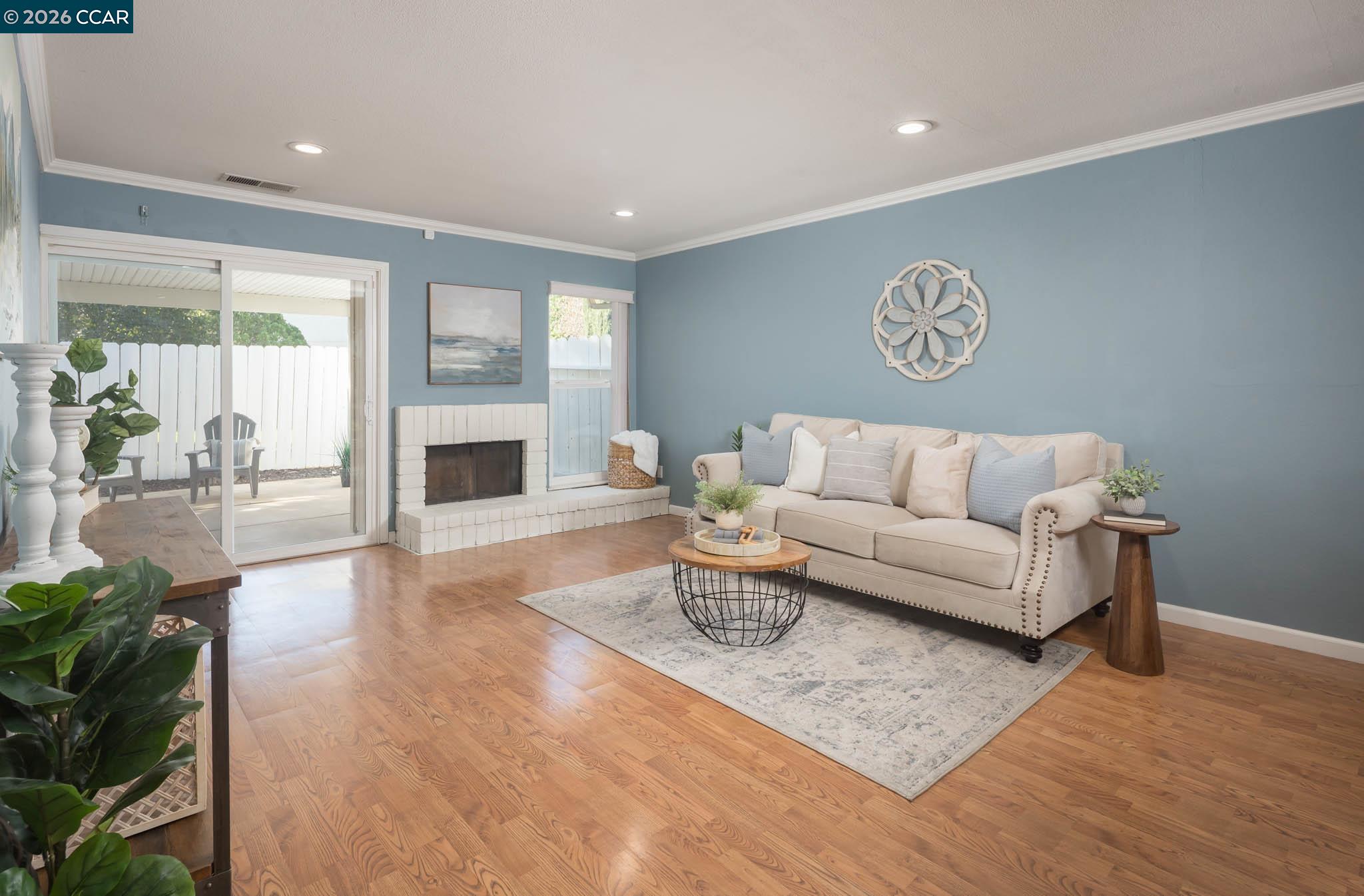 Detail Gallery Image 6 of 28 For 739 Valley Green Dr, Brentwood,  CA 94513 - 2 Beds | 1 Baths