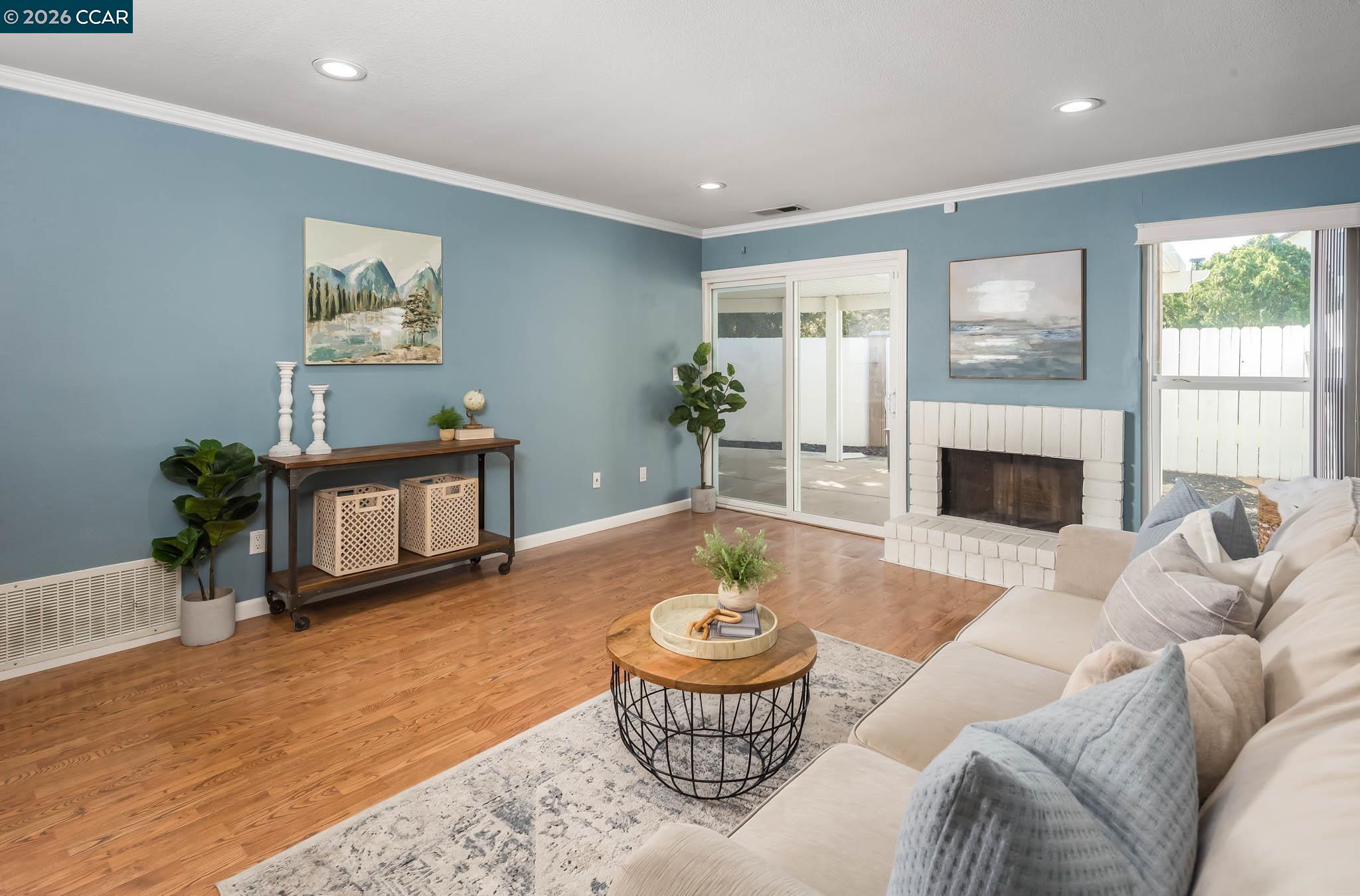 Detail Gallery Image 7 of 28 For 739 Valley Green Dr, Brentwood,  CA 94513 - 2 Beds | 1 Baths