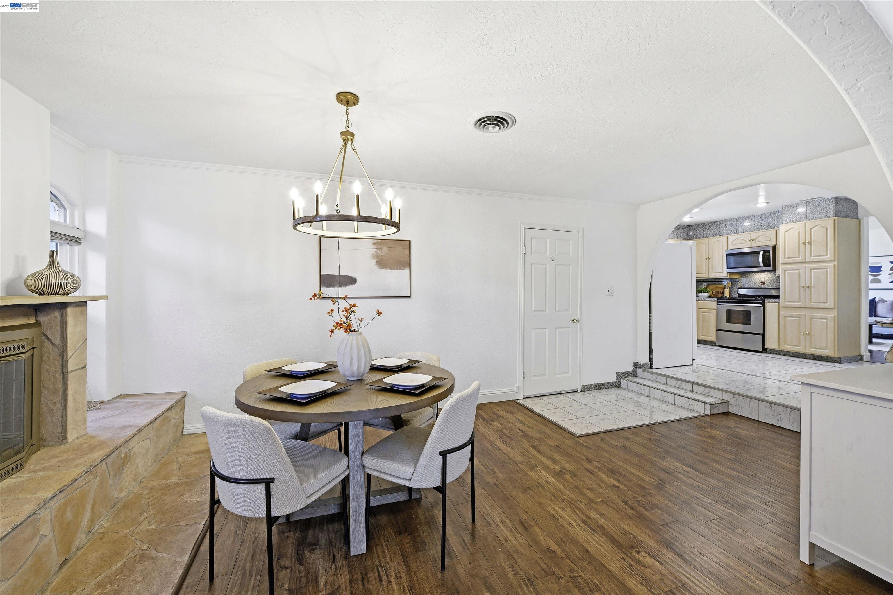 Detail Gallery Image 14 of 45 For 4179 Eggers Dr, Fremont,  CA 94536 - 4 Beds | 3 Baths