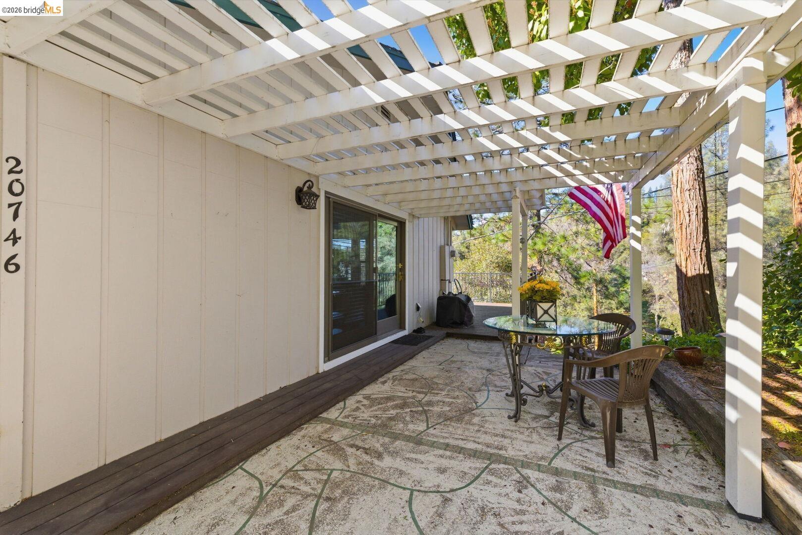 Detail Gallery Image 21 of 32 For 20746 Ponderosa Way, Tuolumne,  CA 95379 - 3 Beds | 2 Baths