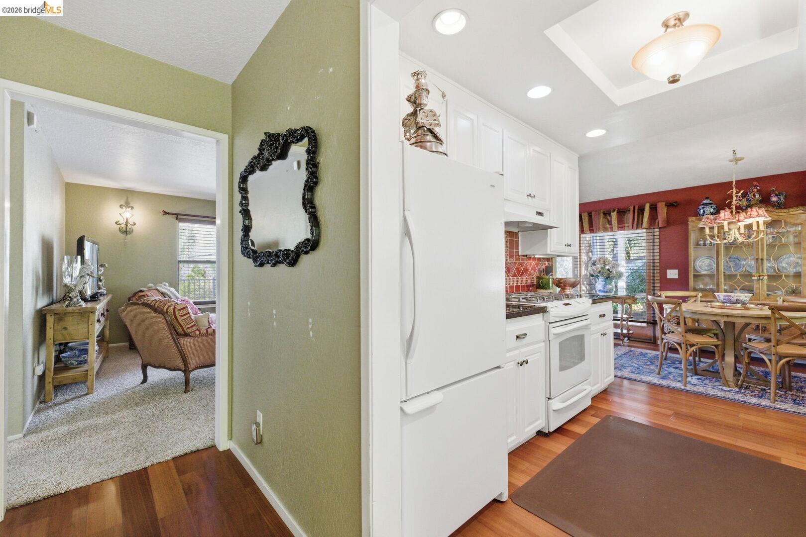 Detail Gallery Image 6 of 32 For 20746 Ponderosa Way, Tuolumne,  CA 95379 - 3 Beds | 2 Baths