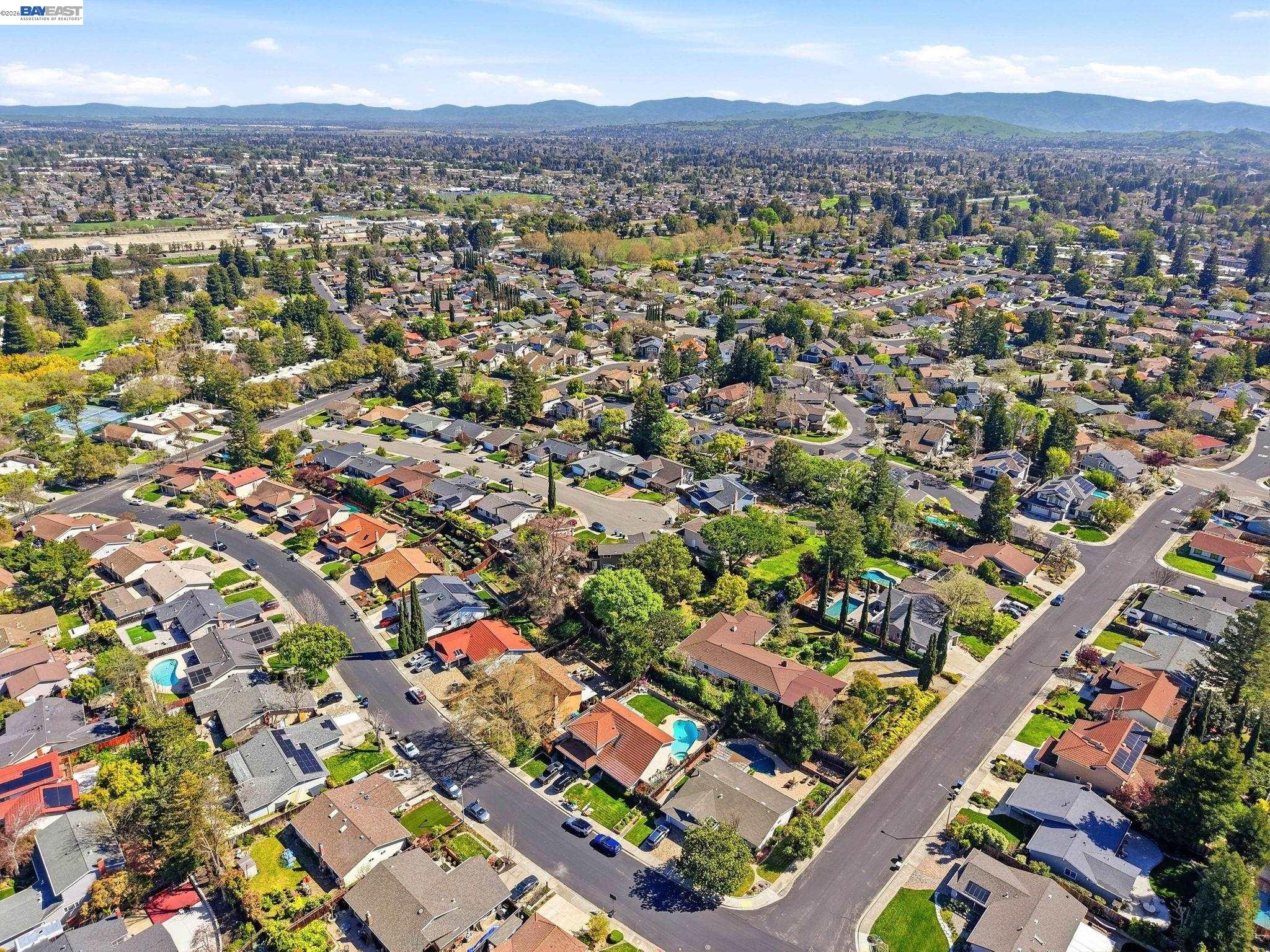 Detail Gallery Image 44 of 50 For 7738 Fairoaks Dr, Pleasanton,  CA 94588 - 4 Beds | 2/1 Baths