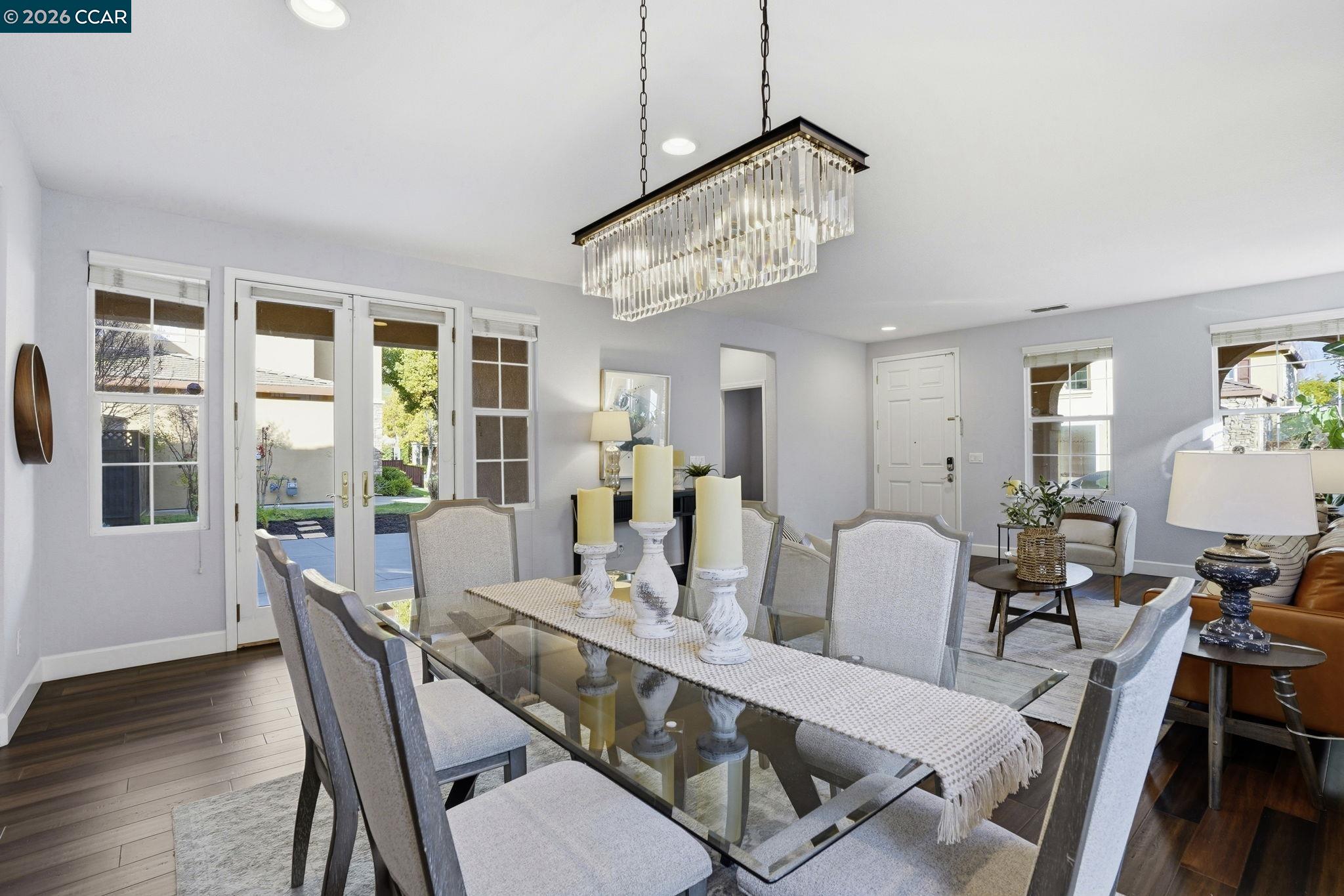 Detail Gallery Image 14 of 43 For 5244 S Montecito Dr, Concord,  CA 94521 - 5 Beds | 3 Baths