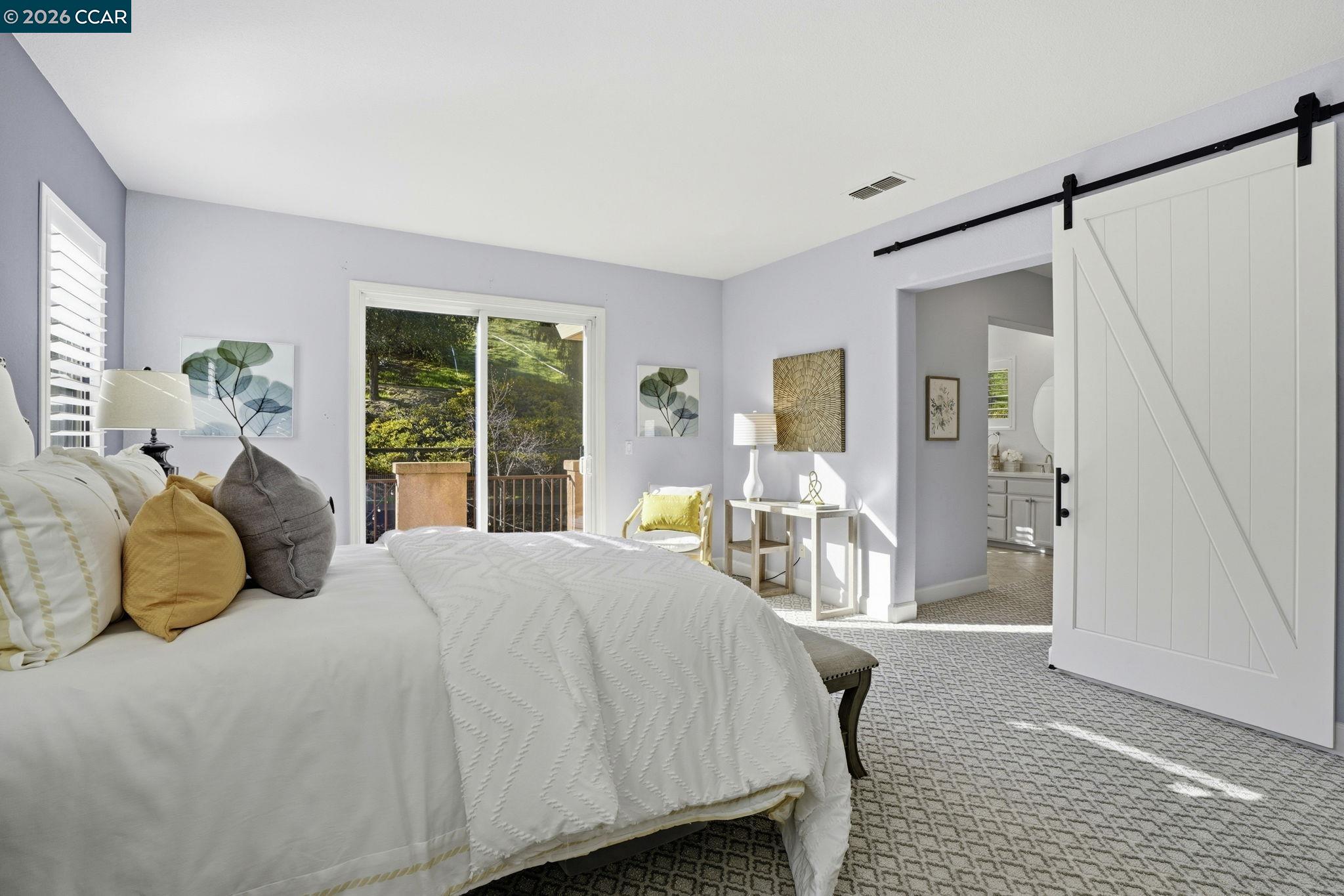 Detail Gallery Image 16 of 43 For 5244 S Montecito Dr, Concord,  CA 94521 - 5 Beds | 3 Baths