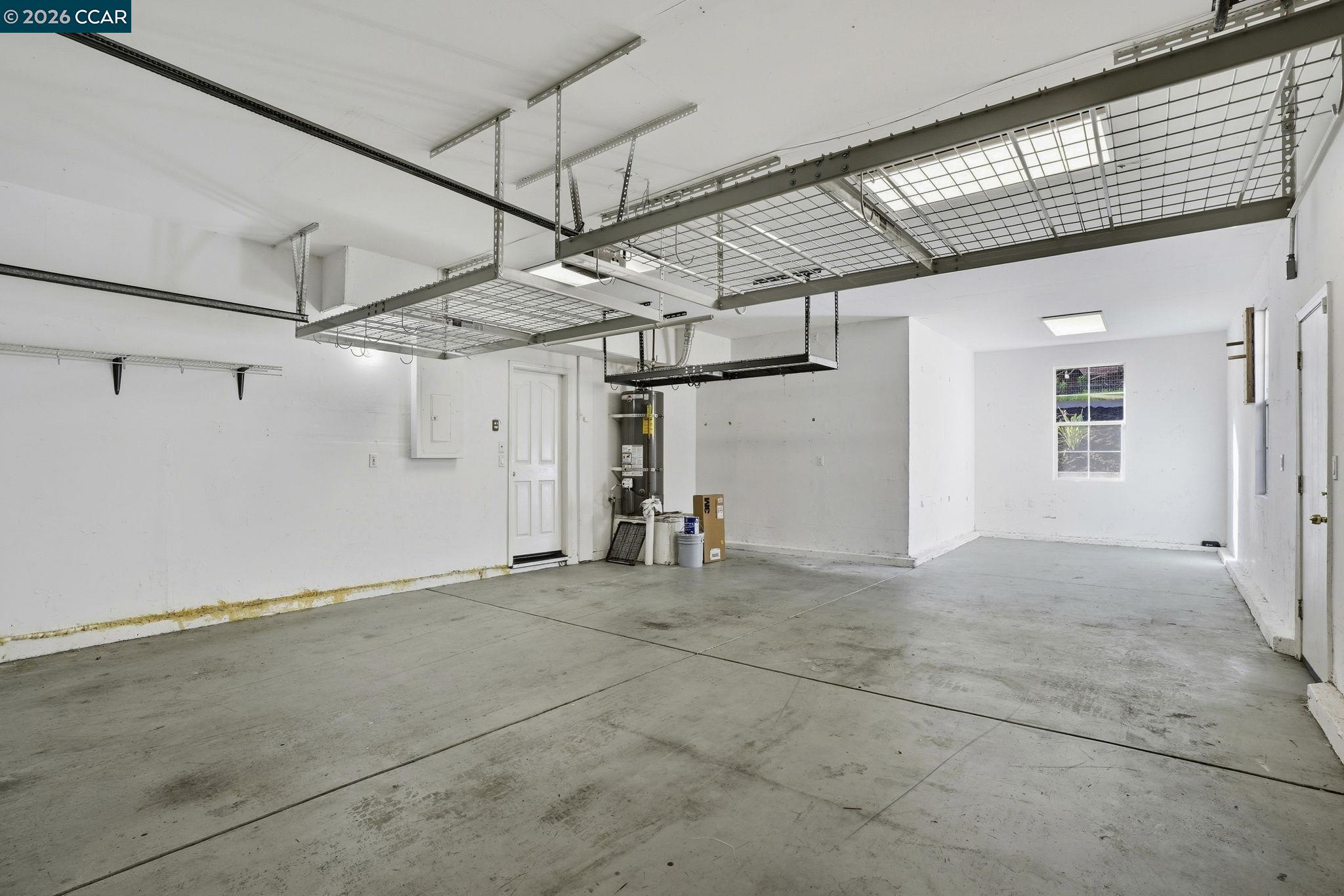 Detail Gallery Image 30 of 43 For 5244 S Montecito Dr, Concord,  CA 94521 - 5 Beds | 3 Baths