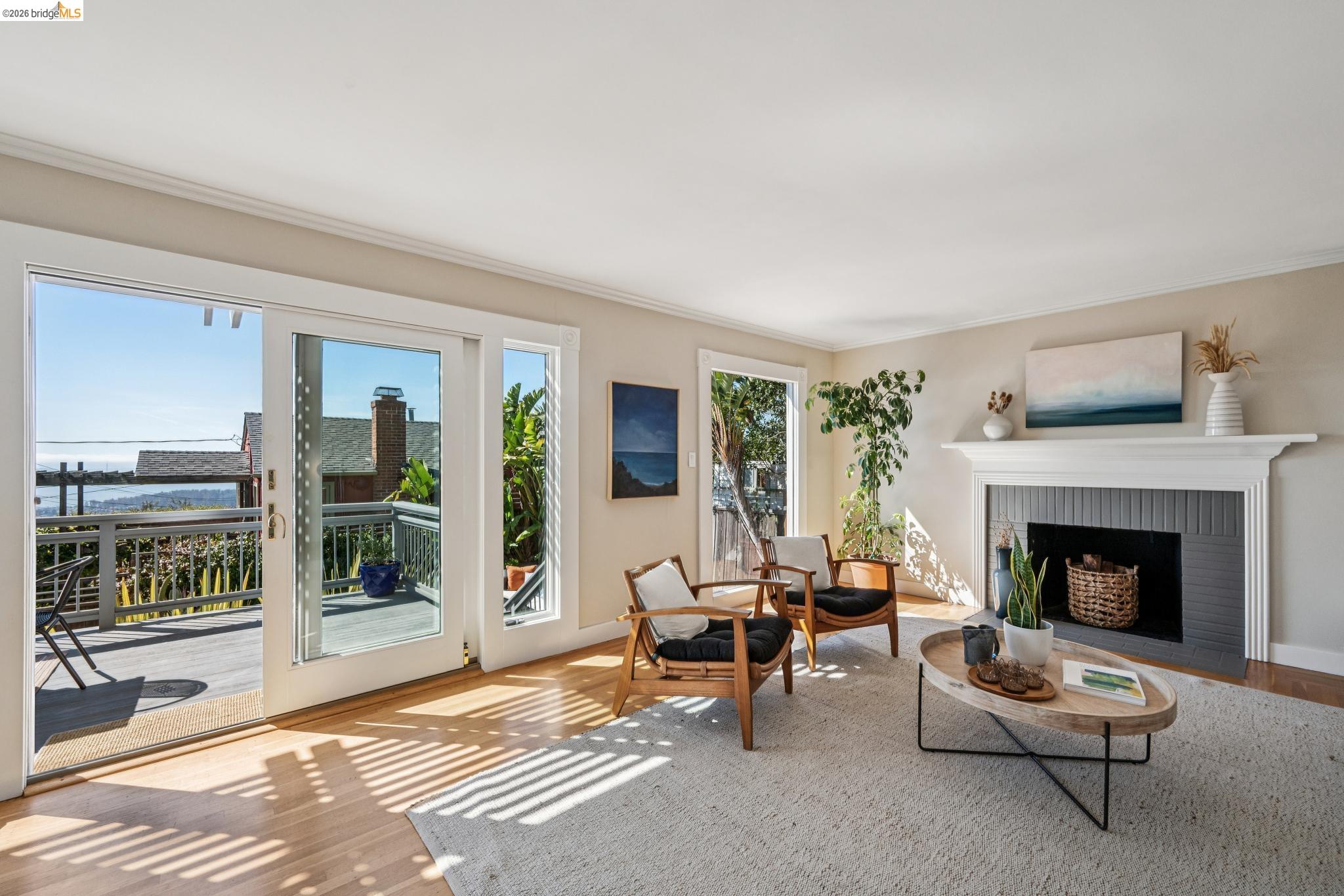 Detail Gallery Image 11 of 52 For 290 Colgate Ave, Kensington,  CA 94708 - 2 Beds | 1 Baths