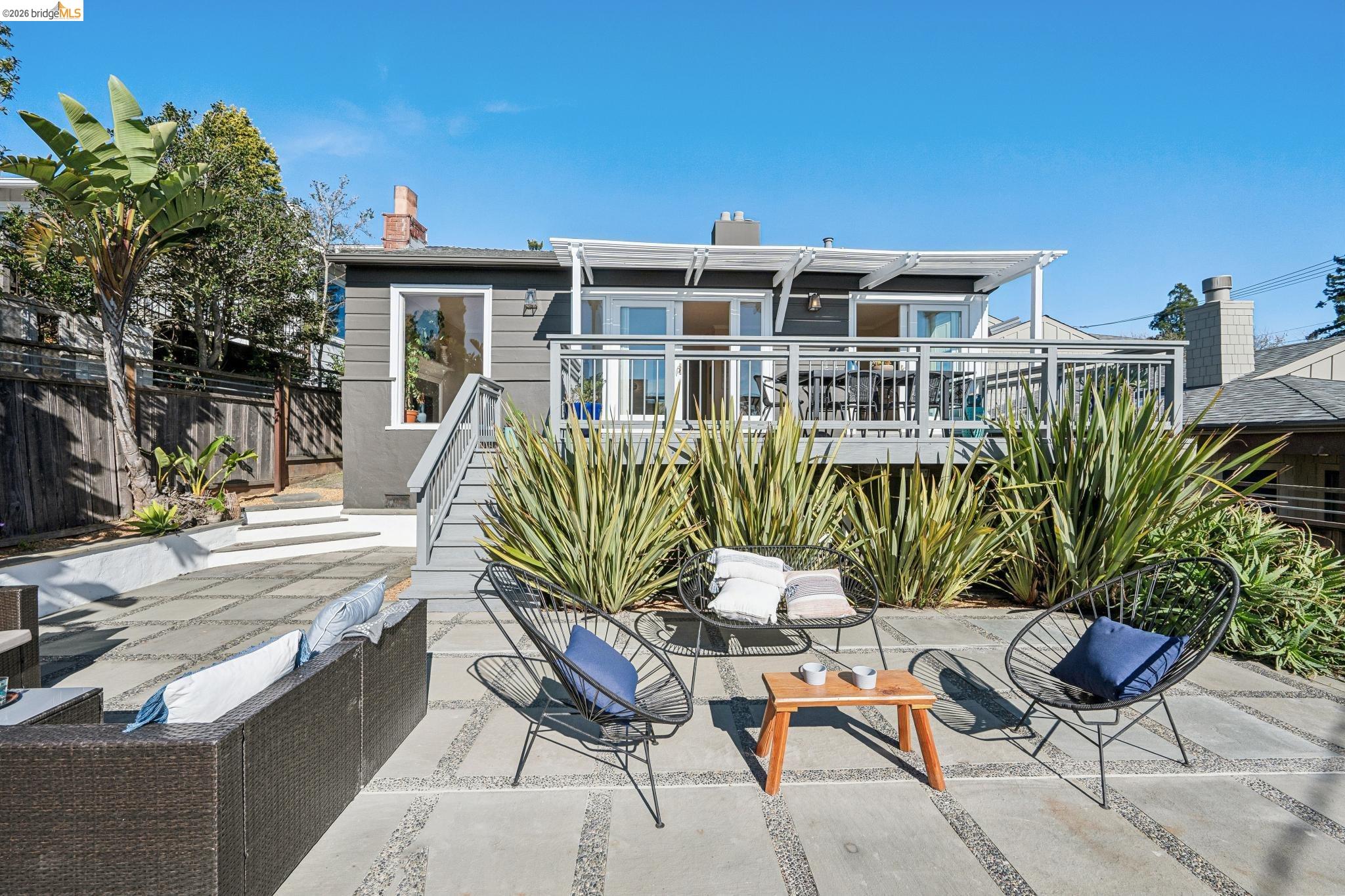 Detail Gallery Image 49 of 52 For 290 Colgate Ave, Kensington,  CA 94708 - 2 Beds | 1 Baths