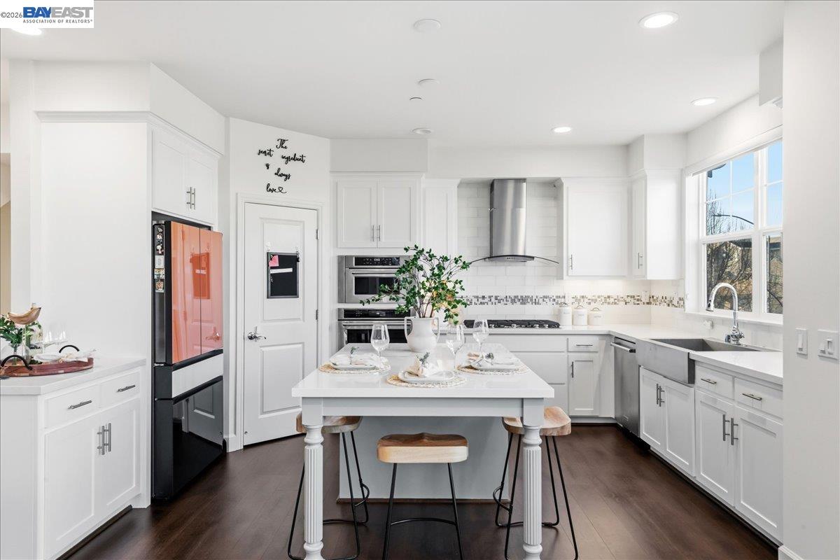 Photo #4: 41125970 Listing: Photo #4