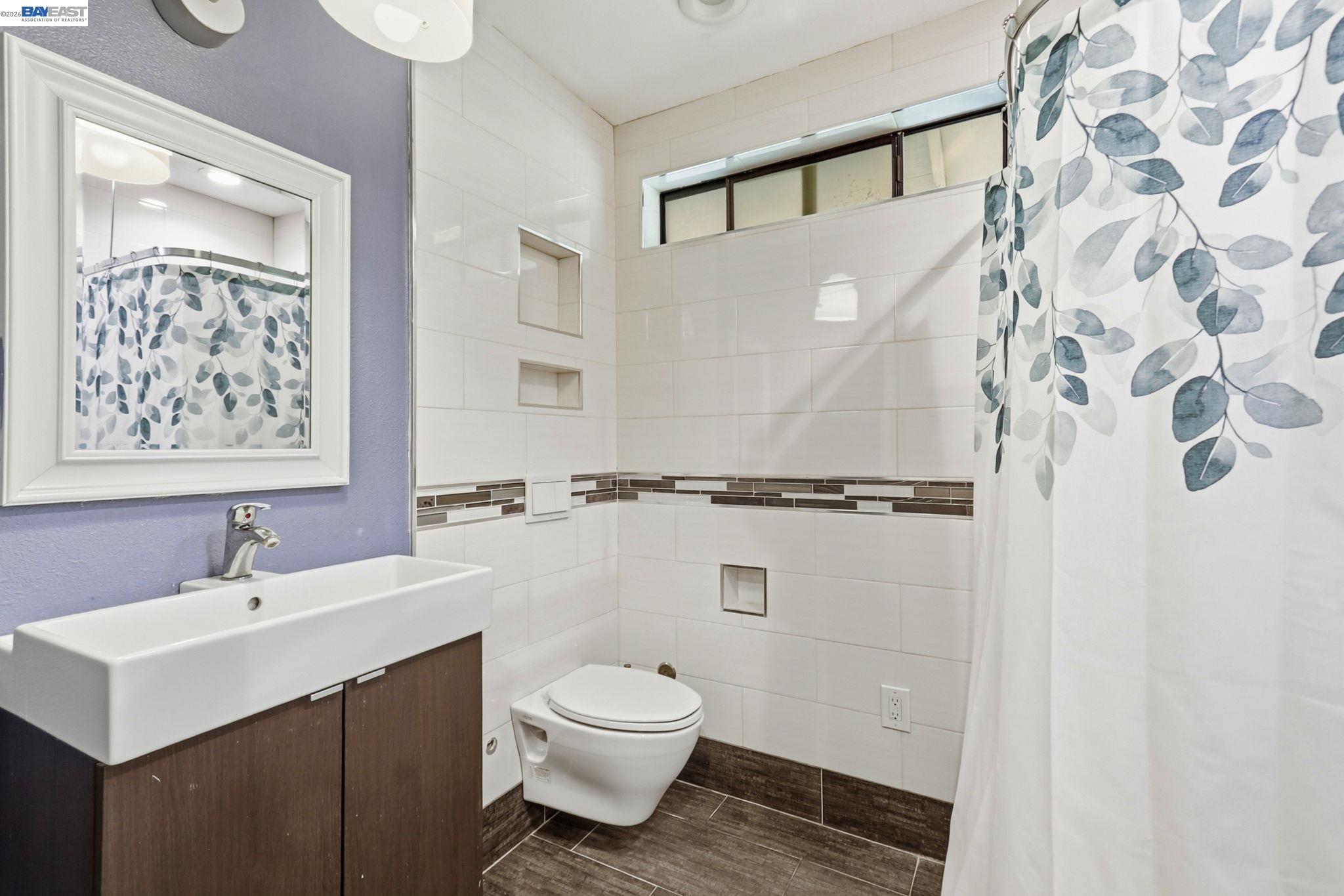 Detail Gallery Image 19 of 31 For 4925 Flat Rock Circle, San Jose,  CA 95136 - 3 Beds | 2/1 Baths