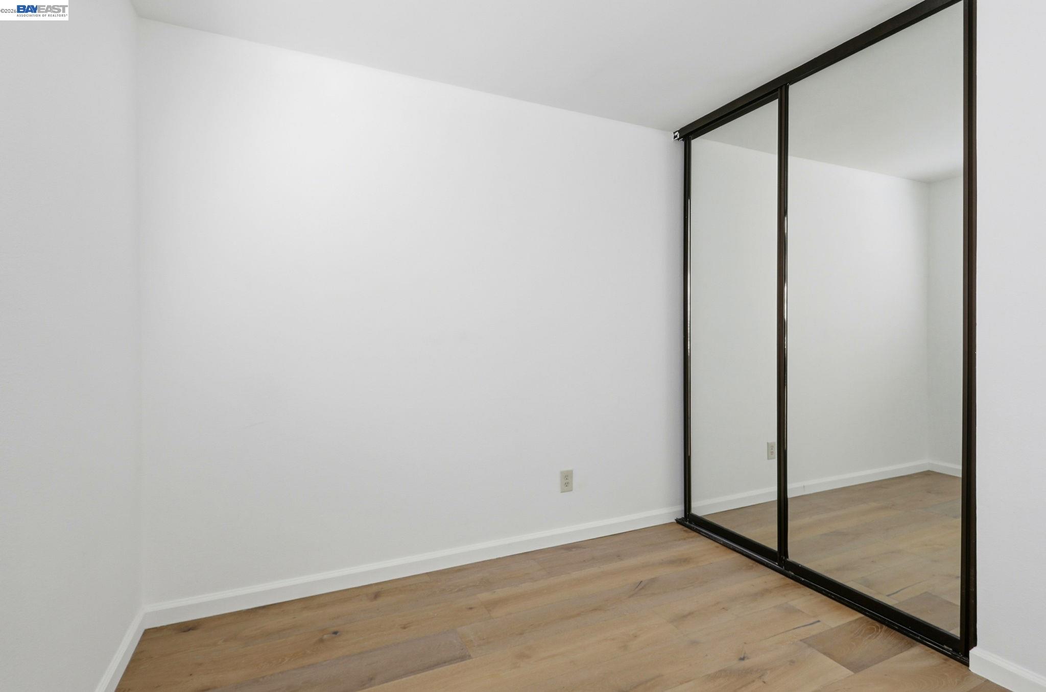 Detail Gallery Image 22 of 31 For 4925 Flat Rock Circle, San Jose,  CA 95136 - 3 Beds | 2/1 Baths