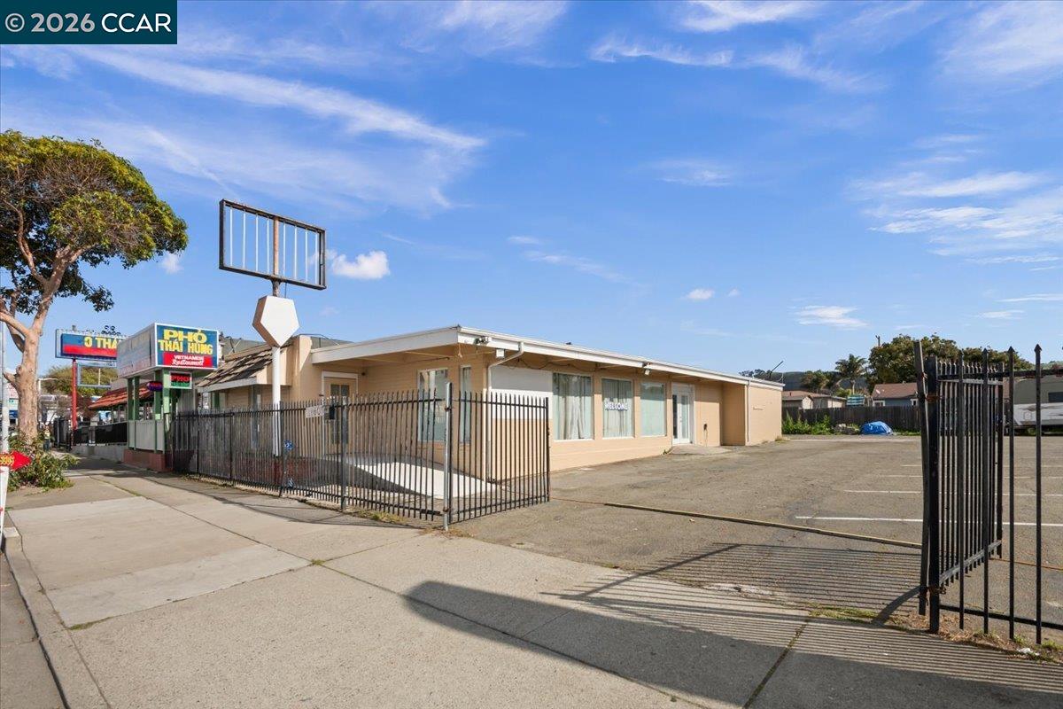 Detail Gallery Image 17 of 46 For , Richmond,  CA 94805 - – Beds | – Baths