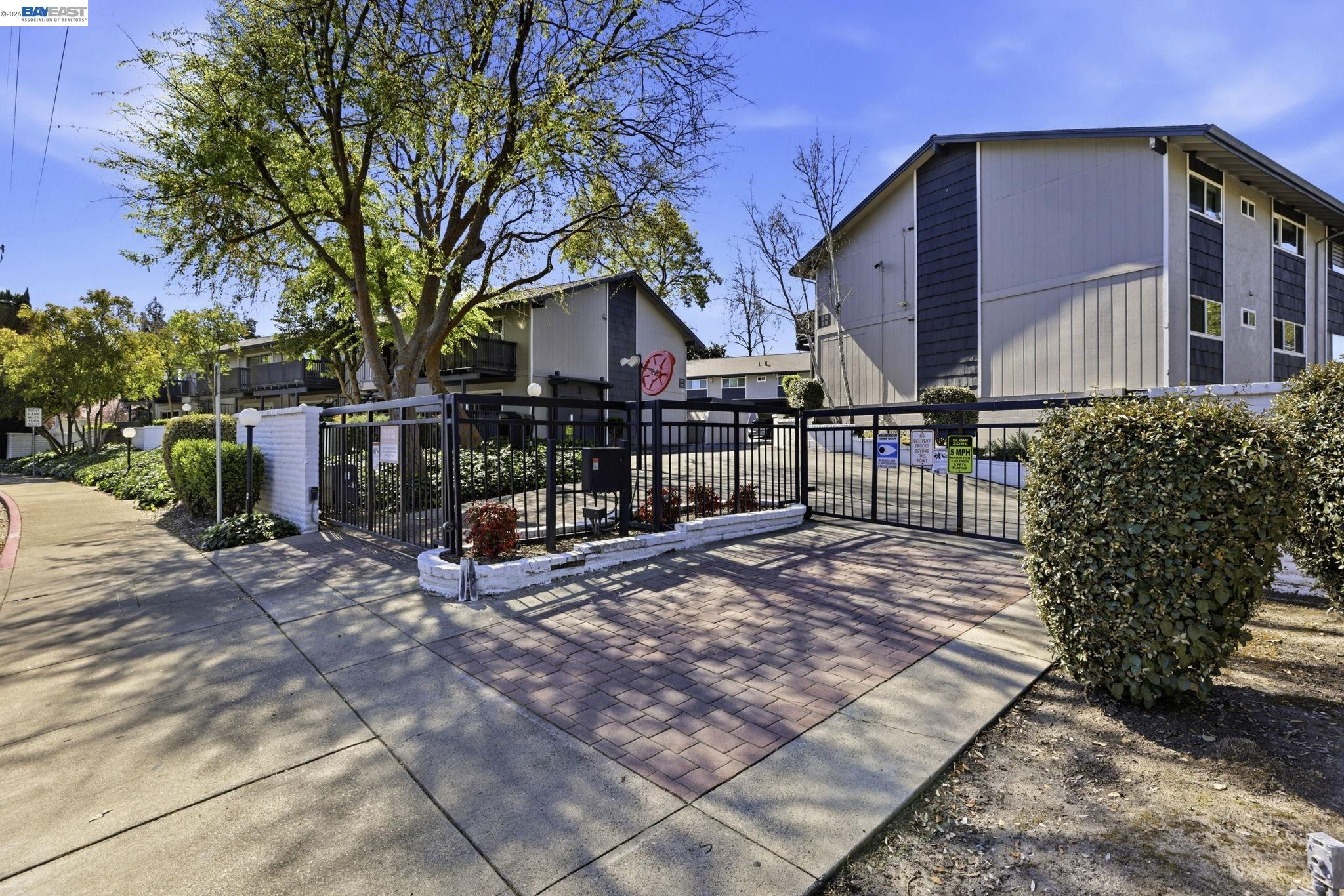 Photo #23: 41125977 Listing: Photo #23