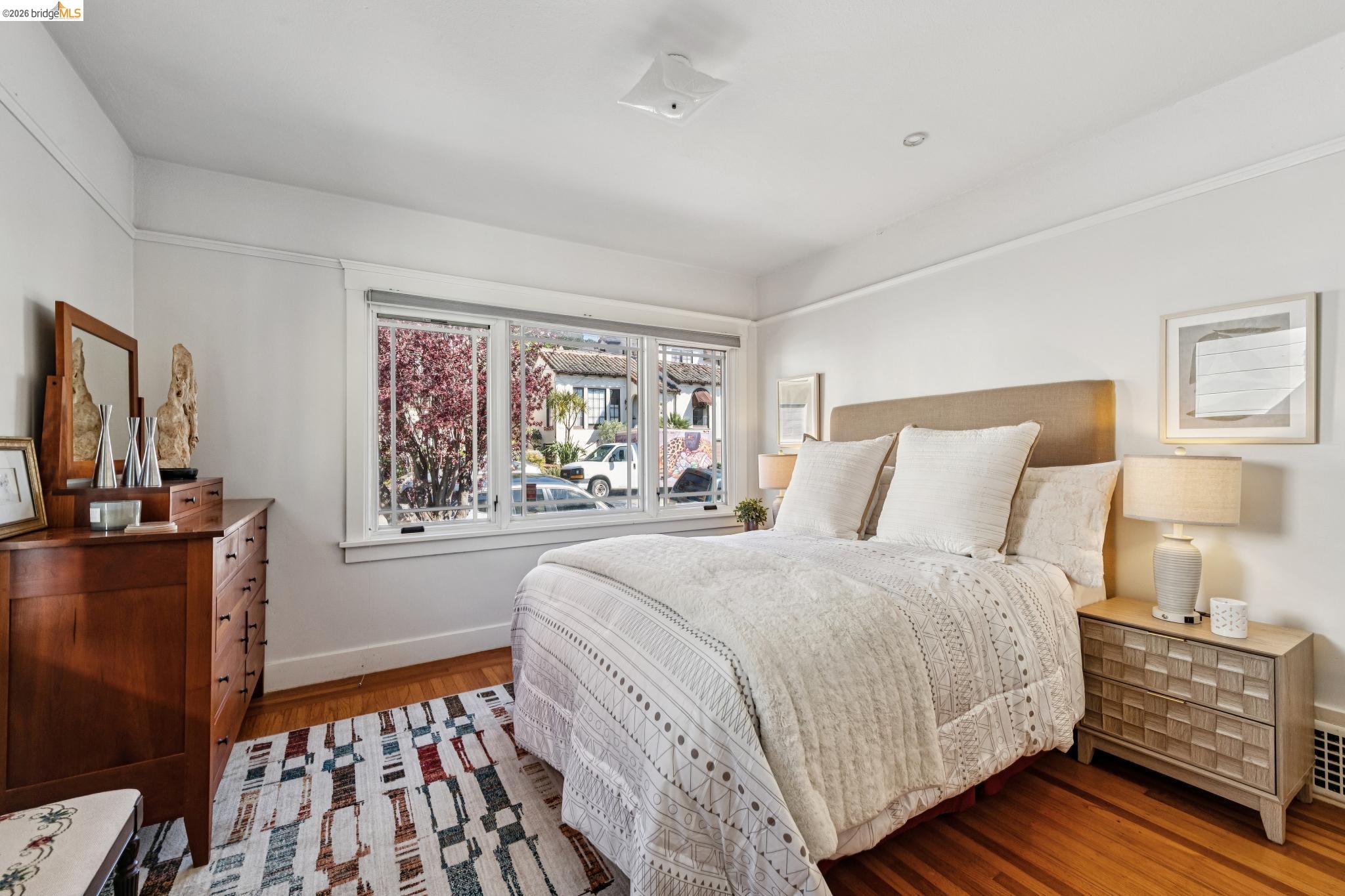 Detail Gallery Image 31 of 59 For 1622 Scenic Ave, Berkeley,  CA 94709 - 3 Beds | 2 Baths