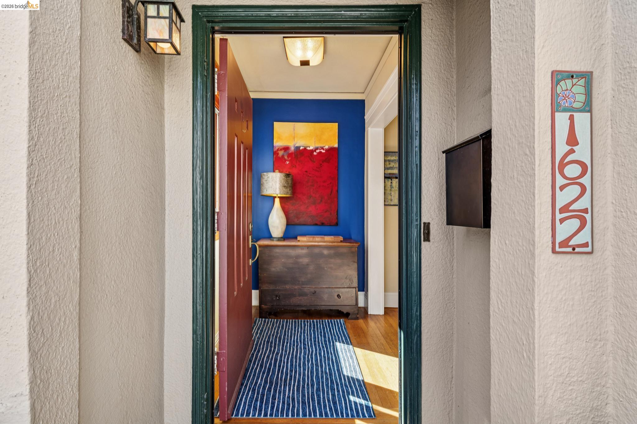 Detail Gallery Image 5 of 59 For 1622 Scenic Ave, Berkeley,  CA 94709 - 3 Beds | 2 Baths