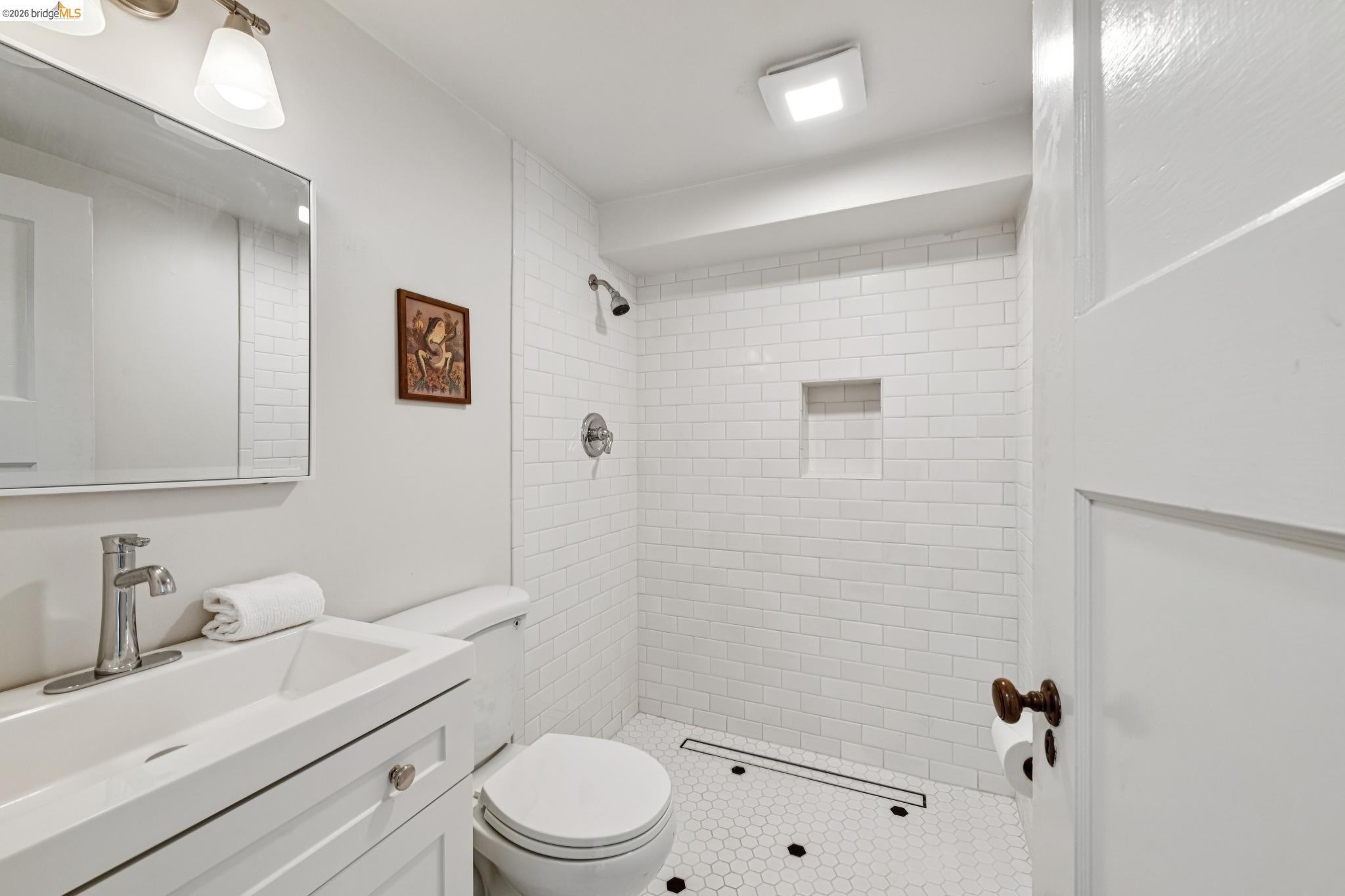 Detail Gallery Image 44 of 59 For 1622 Scenic Ave, Berkeley,  CA 94709 - 3 Beds | 2 Baths