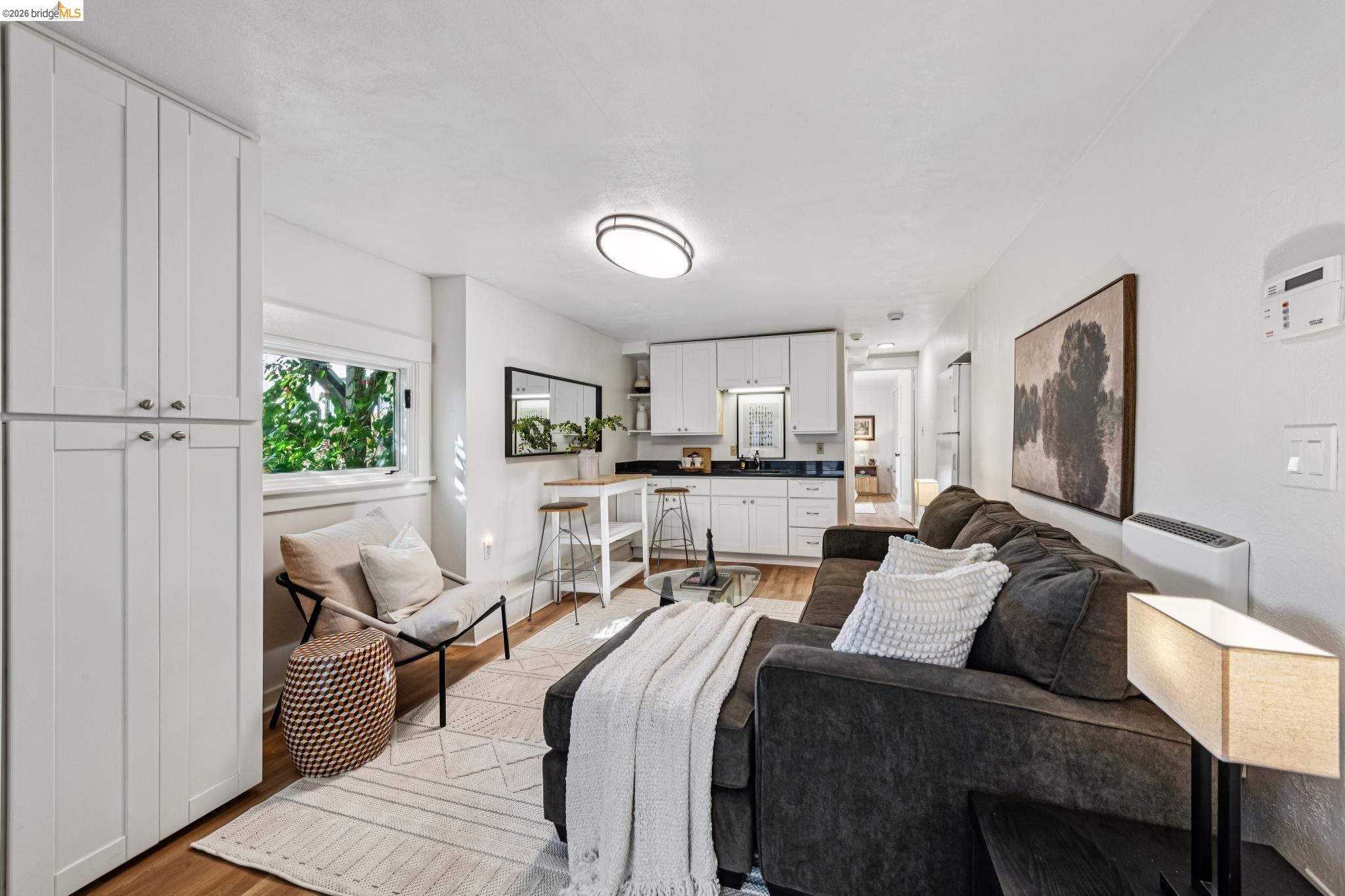 Detail Gallery Image 46 of 59 For 1622 Scenic Ave, Berkeley,  CA 94709 - 3 Beds | 2 Baths