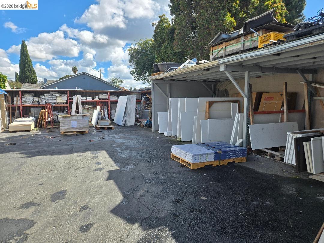 Detail Gallery Image 15 of 16 For 15548 Hesperian Blvd, San Lorenzo,  CA 94580 - – Beds | – Baths