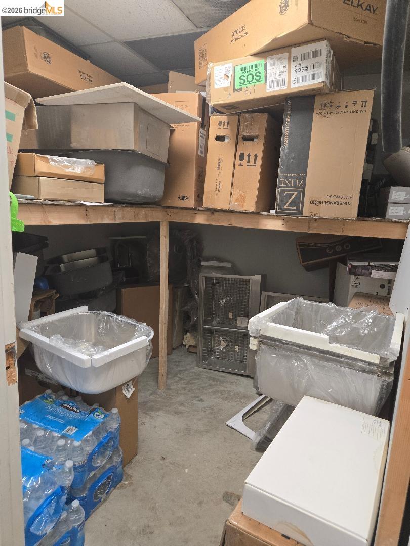 Detail Gallery Image 10 of 16 For 15548 Hesperian Blvd, San Lorenzo,  CA 94580 - – Beds | – Baths