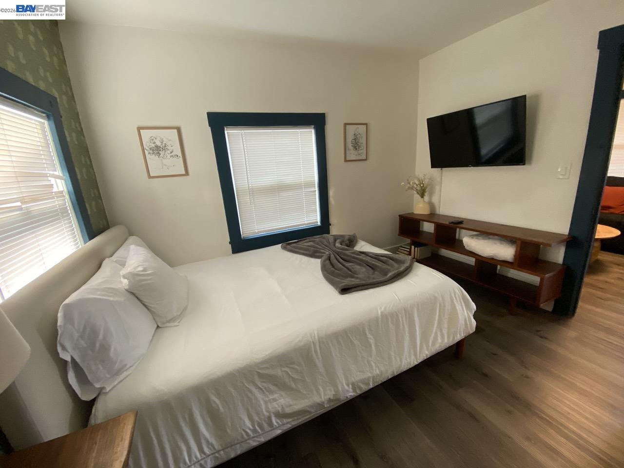 Detail Gallery Image 11 of 25 For 2639 Harold St, Oakland,  CA 94602 - 2 Beds | 1/1 Baths