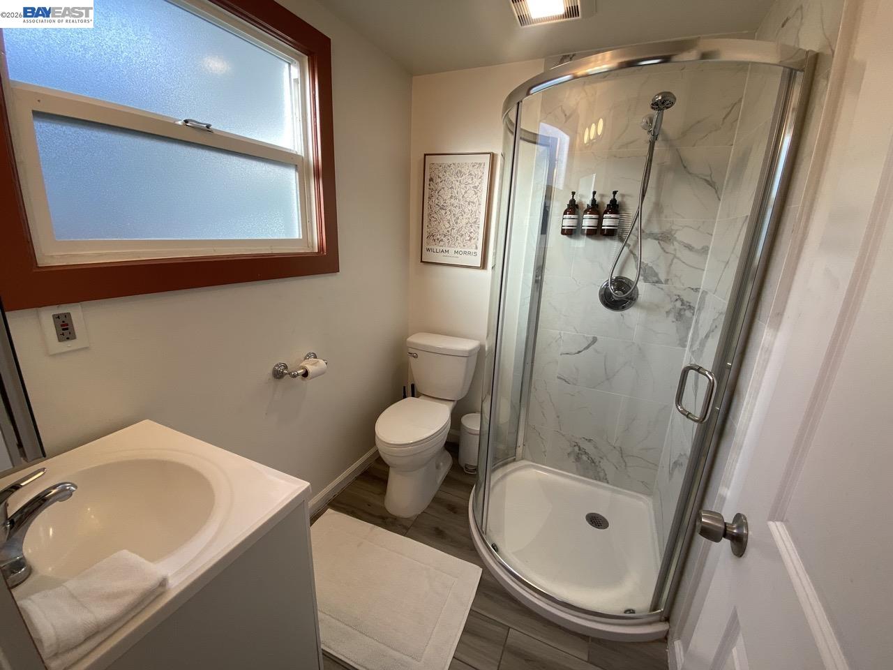 Detail Gallery Image 12 of 25 For 2639 Harold St, Oakland,  CA 94602 - 2 Beds | 1/1 Baths