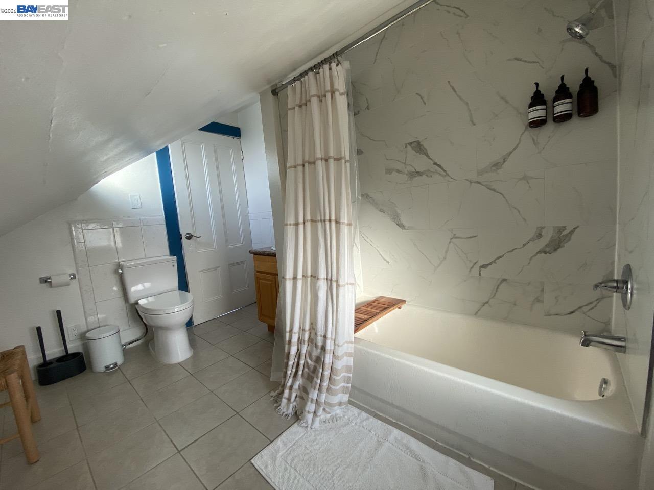 Detail Gallery Image 21 of 25 For 2639 Harold St, Oakland,  CA 94602 - 2 Beds | 1/1 Baths