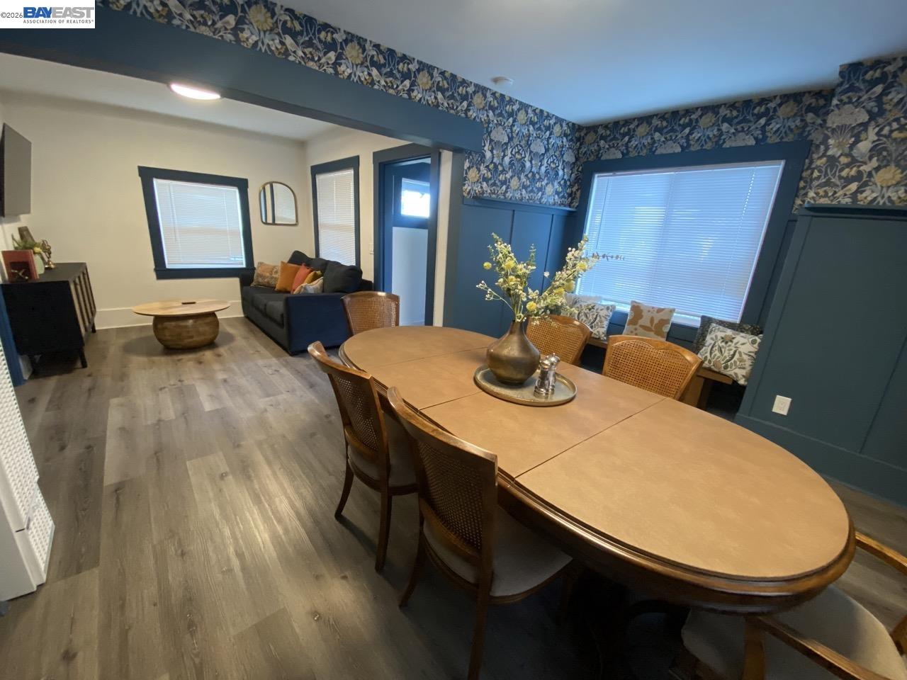 Detail Gallery Image 4 of 25 For 2639 Harold St, Oakland,  CA 94602 - 2 Beds | 1/1 Baths