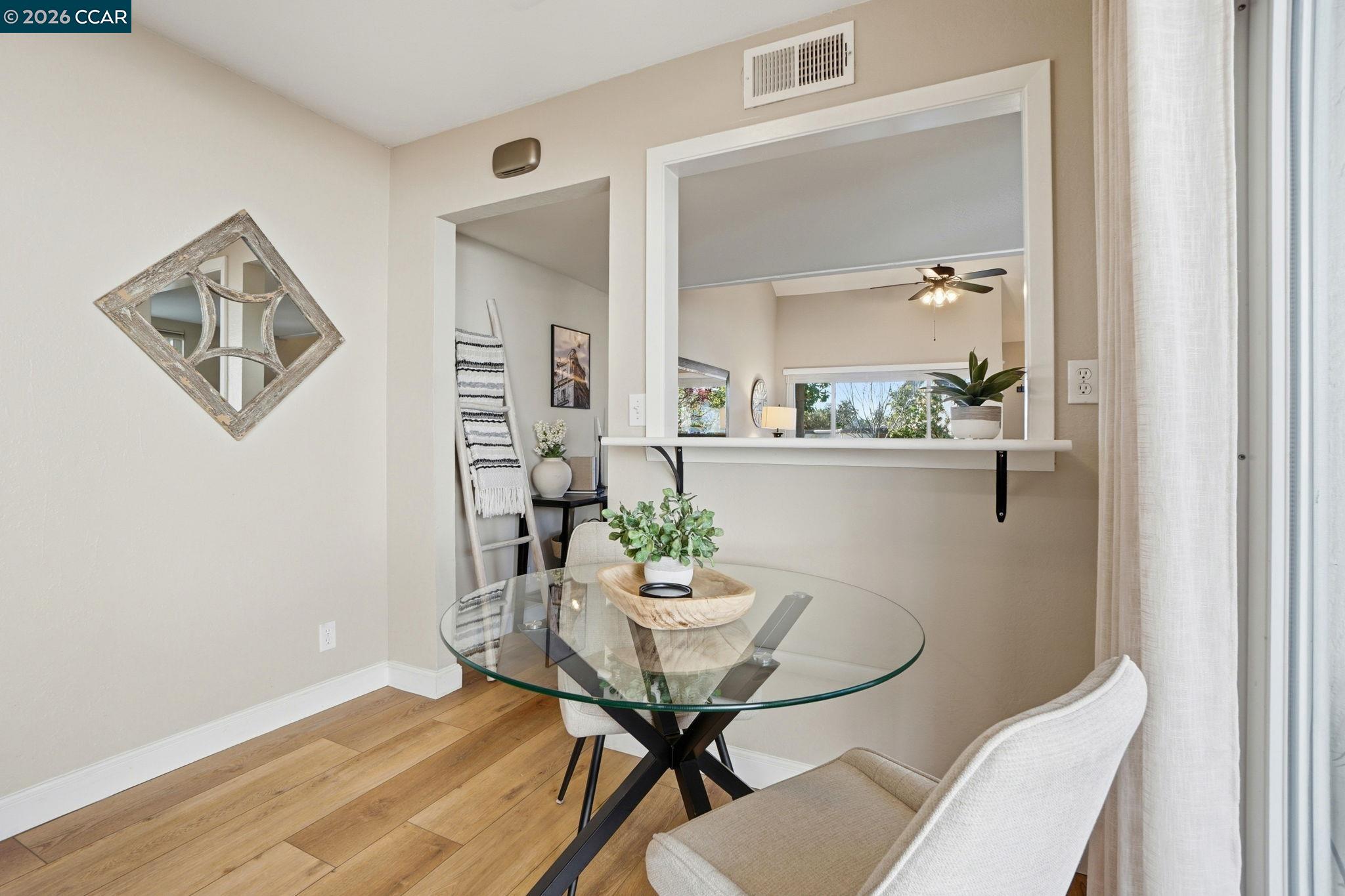 Detail Gallery Image 13 of 39 For 4 Mt Wilson Way, Clayton,  CA 94517 - 2 Beds | 2 Baths