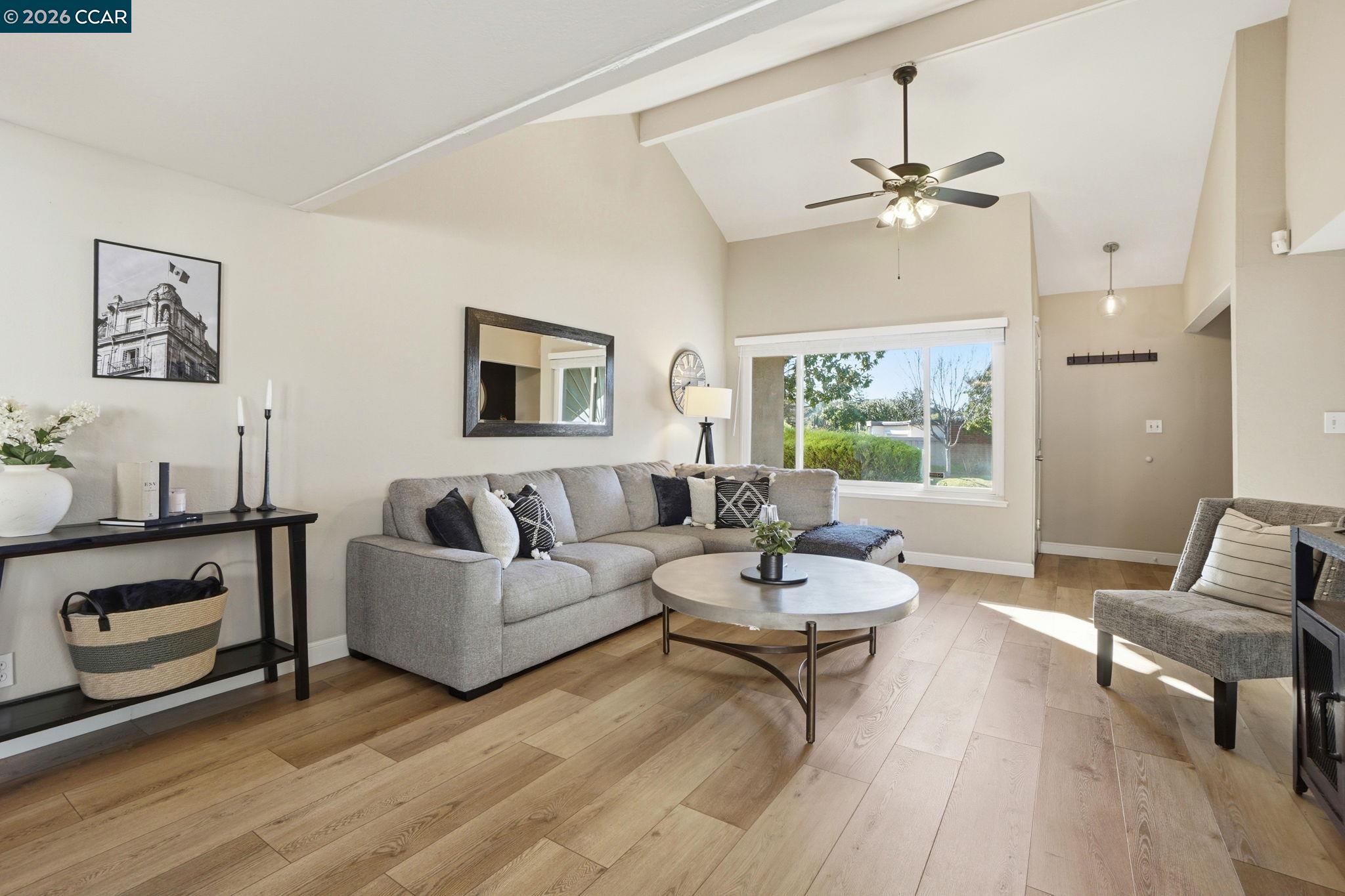 Detail Gallery Image 7 of 39 For 4 Mt Wilson Way, Clayton,  CA 94517 - 2 Beds | 2 Baths