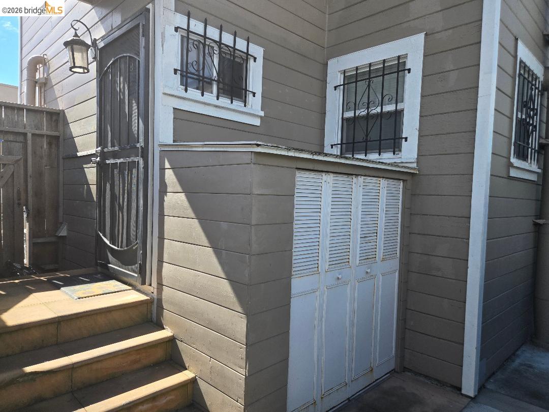 Detail Gallery Image 15 of 21 For 15540 Hesperian Blvd, San Lorenzo,  CA 94580 - – Beds | – Baths