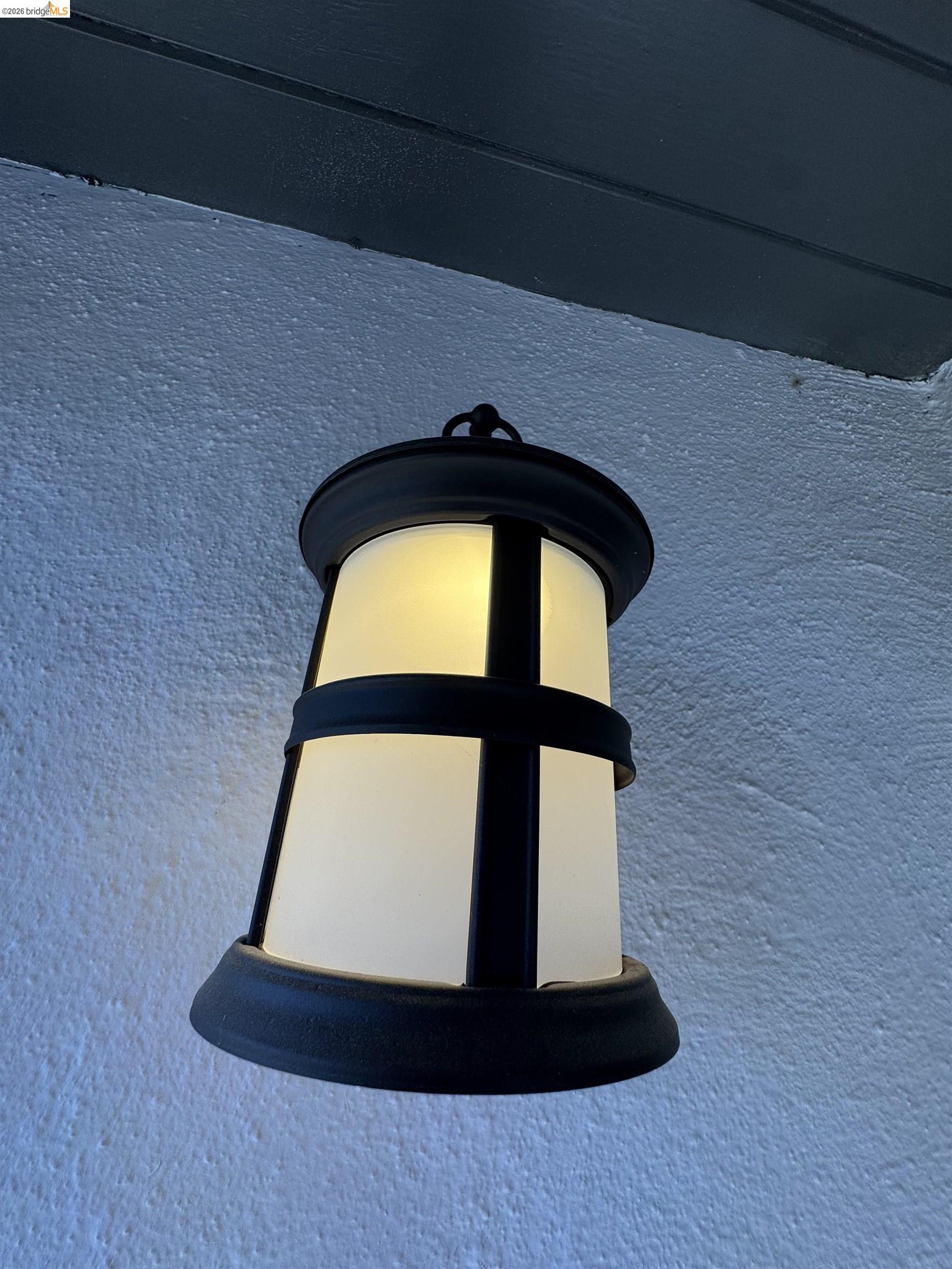 Detail Gallery Image 3 of 48 For 1909 Francisco Way, Richmond,  CA 94805 - 3 Beds | 2 Baths