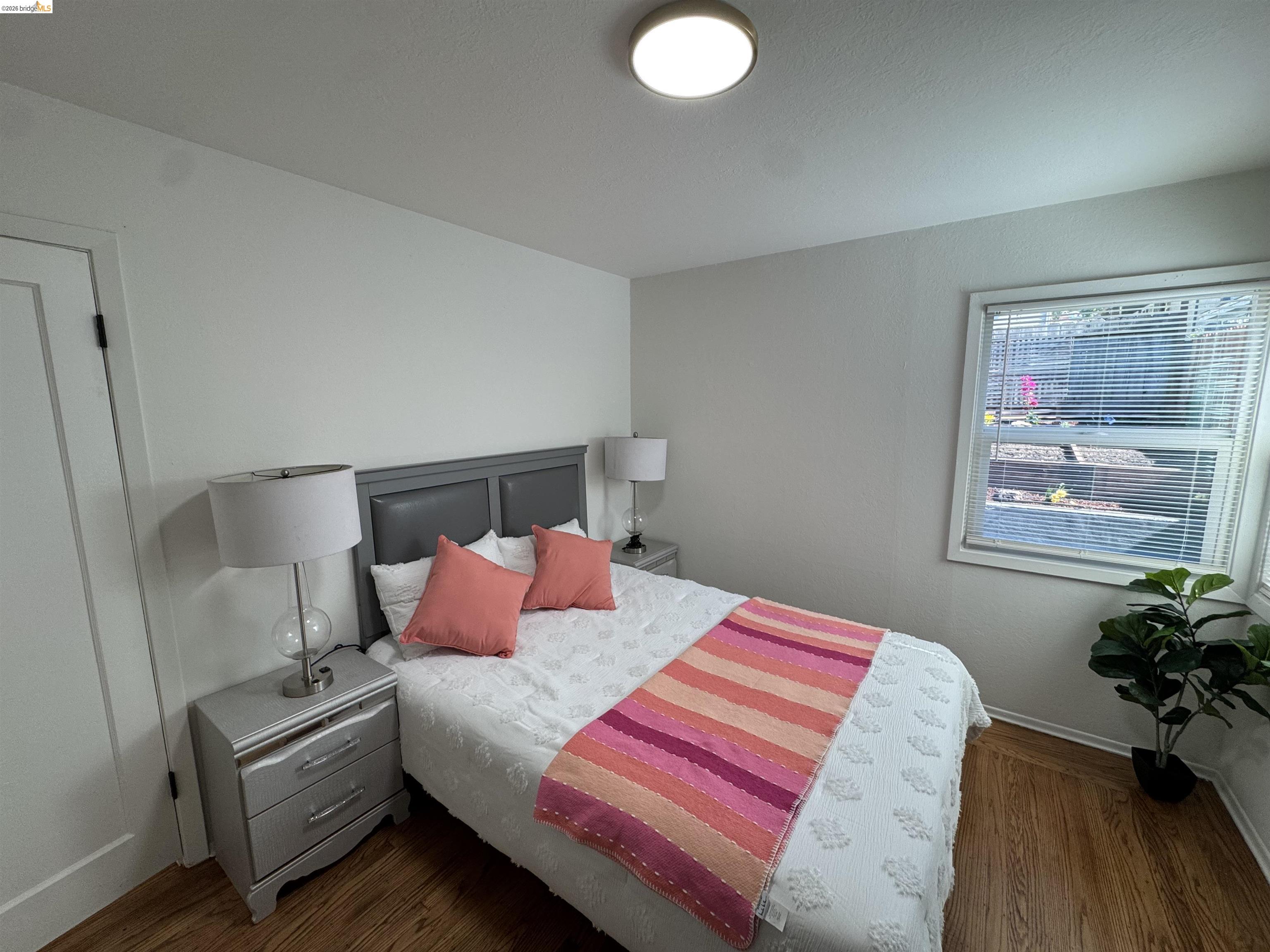 Detail Gallery Image 26 of 48 For 1909 Francisco Way, Richmond,  CA 94805 - 3 Beds | 2 Baths