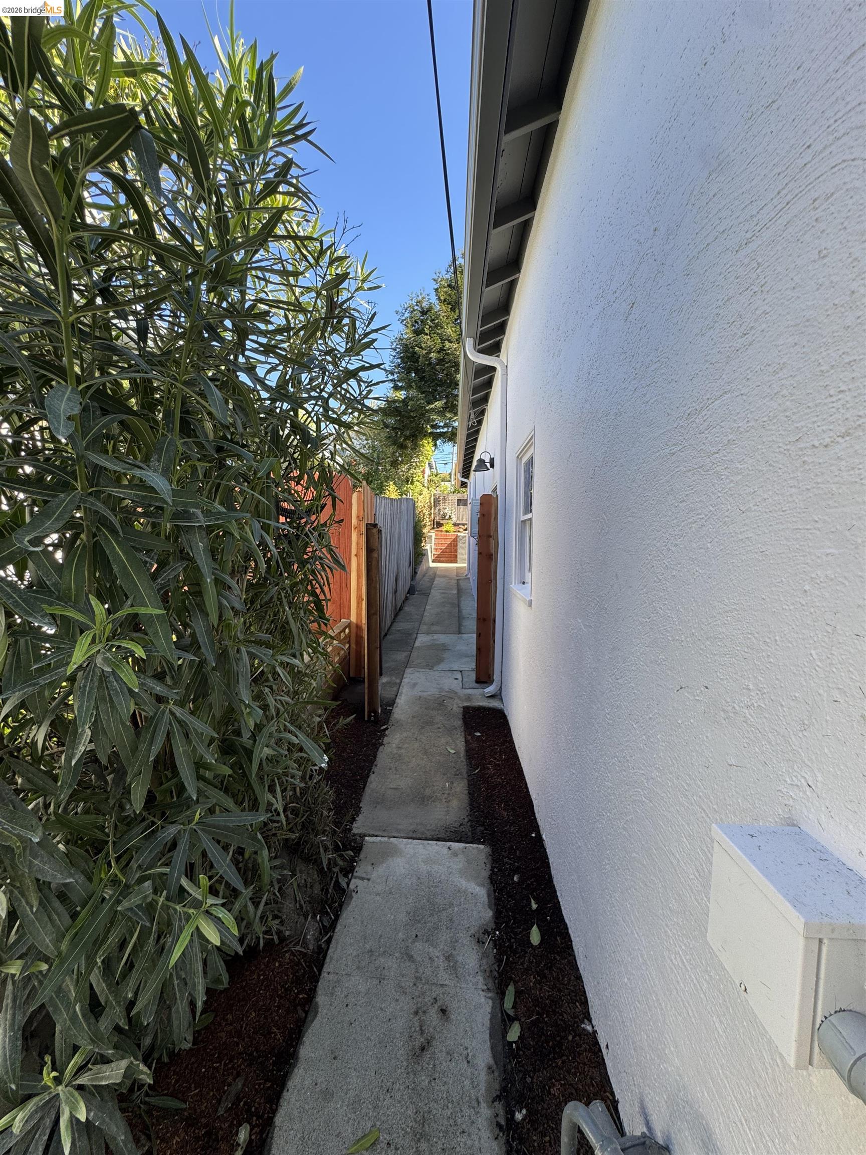 Detail Gallery Image 36 of 48 For 1909 Francisco Way, Richmond,  CA 94805 - 3 Beds | 2 Baths