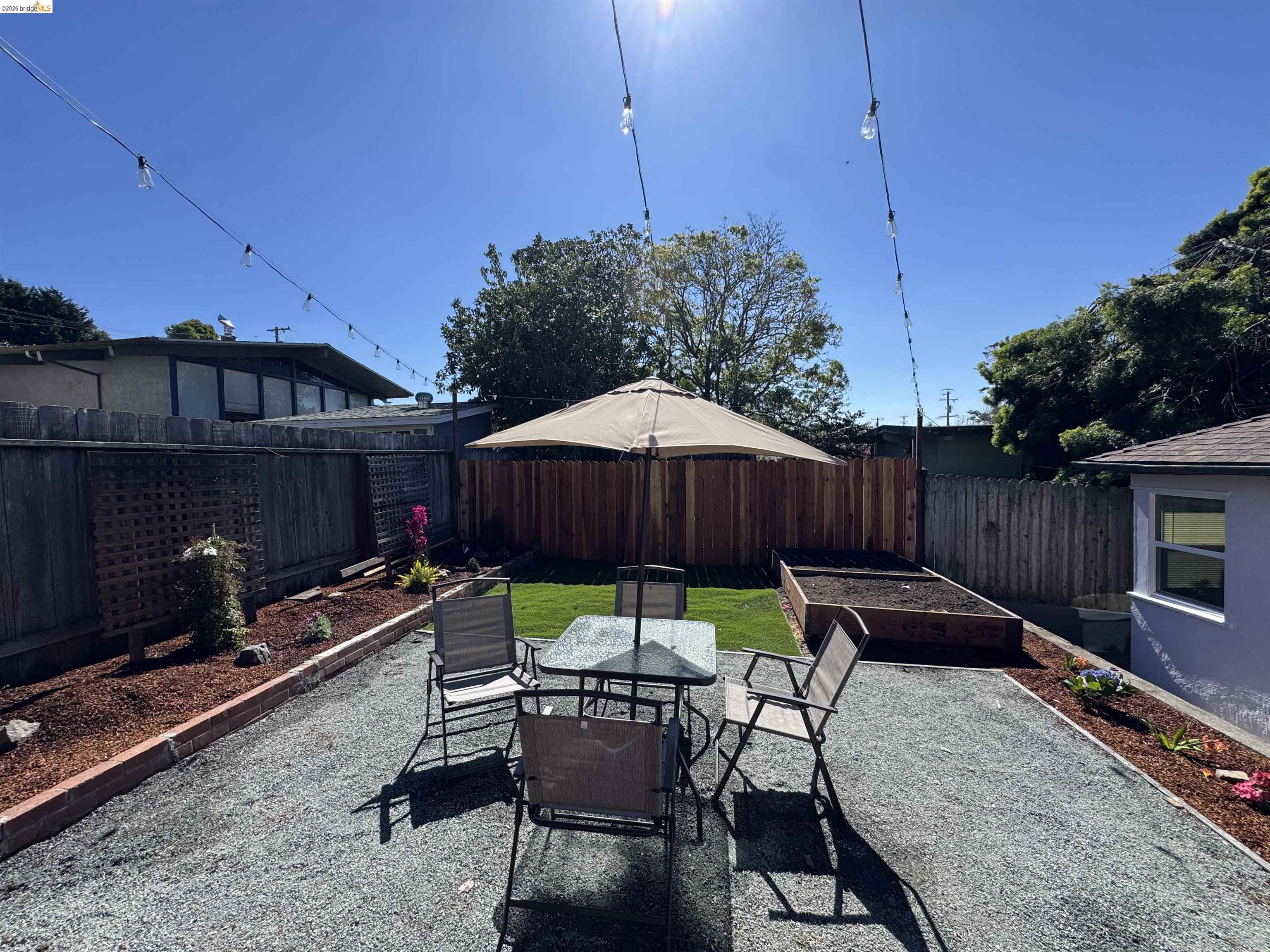 Detail Gallery Image 40 of 48 For 1909 Francisco Way, Richmond,  CA 94805 - 3 Beds | 2 Baths