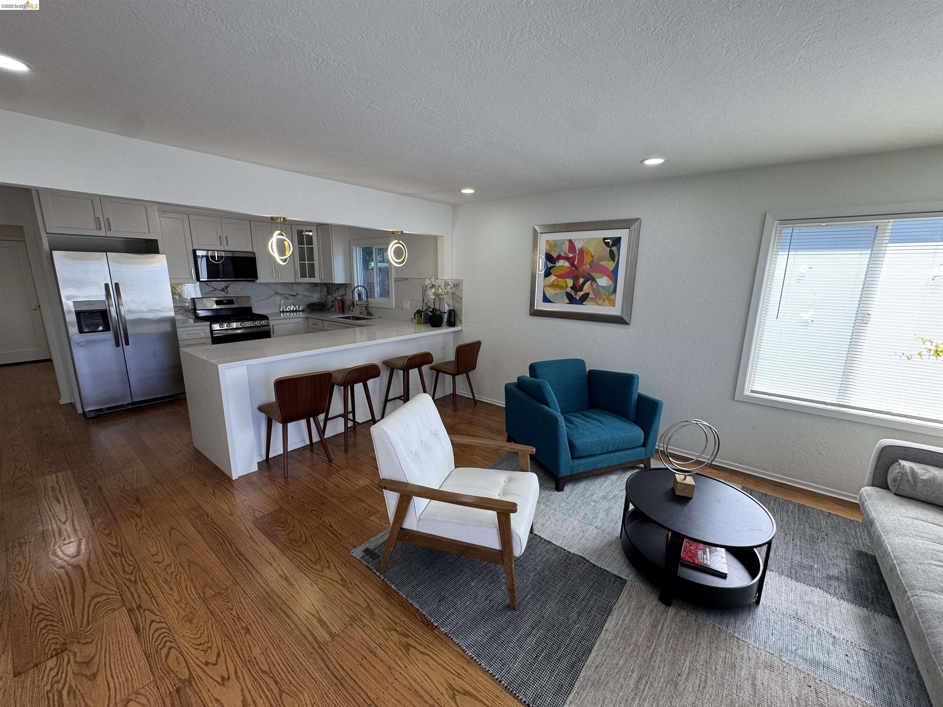 Detail Gallery Image 6 of 48 For 1909 Francisco Way, Richmond,  CA 94805 - 3 Beds | 2 Baths