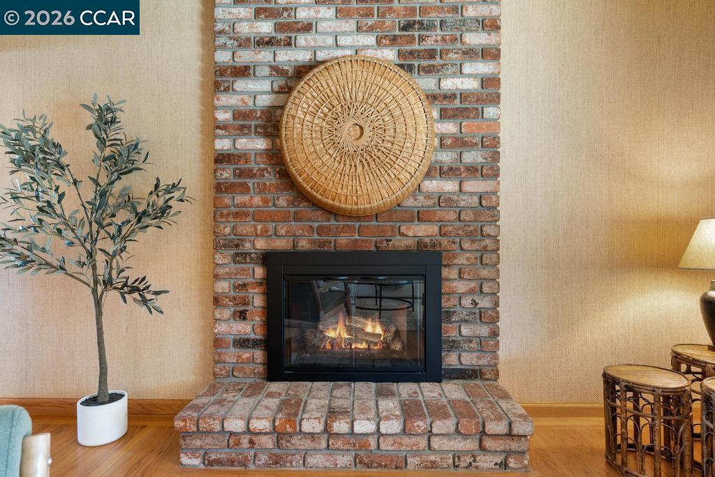 Detail Gallery Image 18 of 57 For 1560 Ayers Rd, Concord,  CA 94521 - 4 Beds | 3 Baths