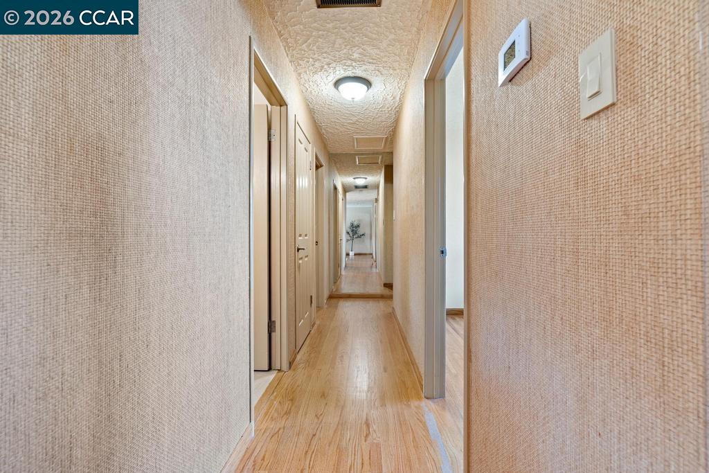 Detail Gallery Image 20 of 57 For 1560 Ayers Rd, Concord,  CA 94521 - 4 Beds | 3 Baths