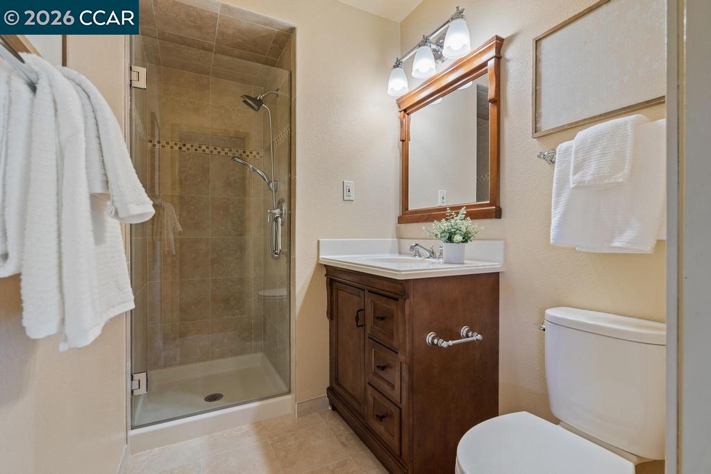 Detail Gallery Image 24 of 57 For 1560 Ayers Rd, Concord,  CA 94521 - 4 Beds | 3 Baths