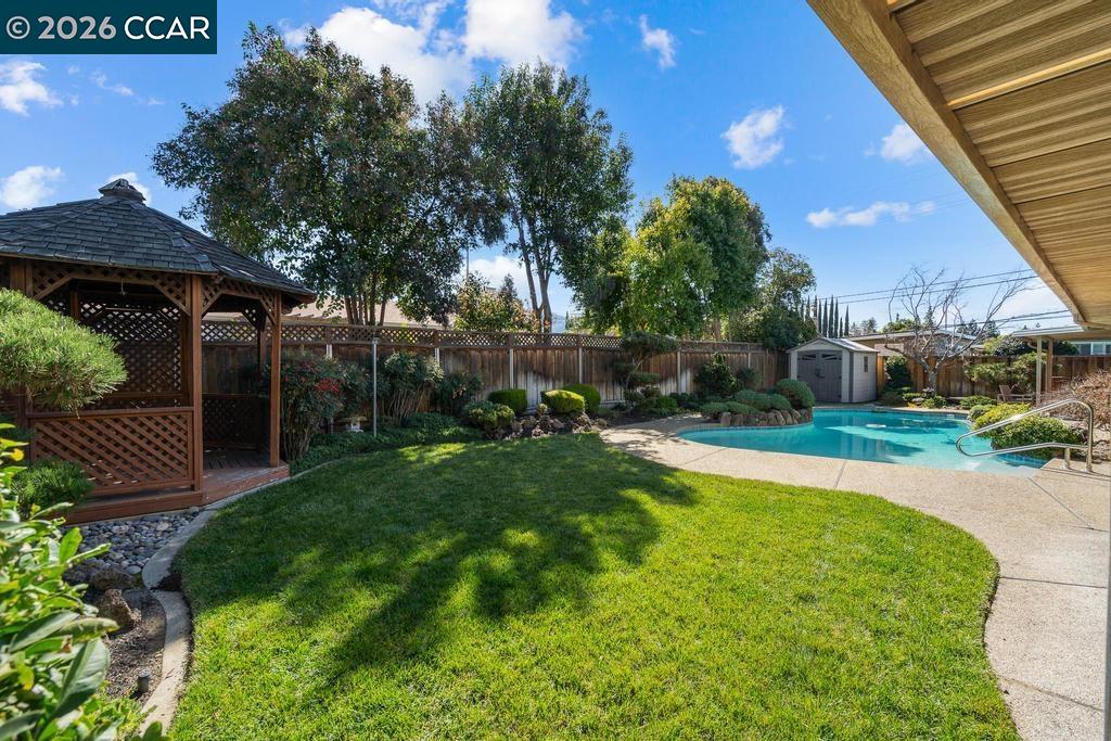 Detail Gallery Image 44 of 57 For 1560 Ayers Rd, Concord,  CA 94521 - 4 Beds | 3 Baths