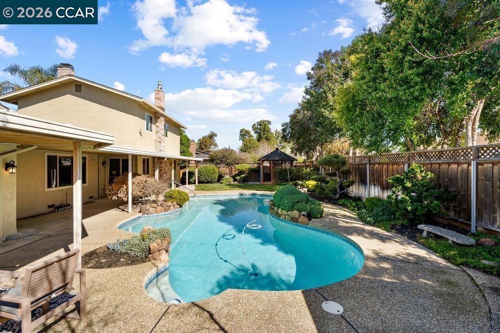 Detail Gallery Image 46 of 57 For 1560 Ayers Rd, Concord,  CA 94521 - 4 Beds | 3 Baths