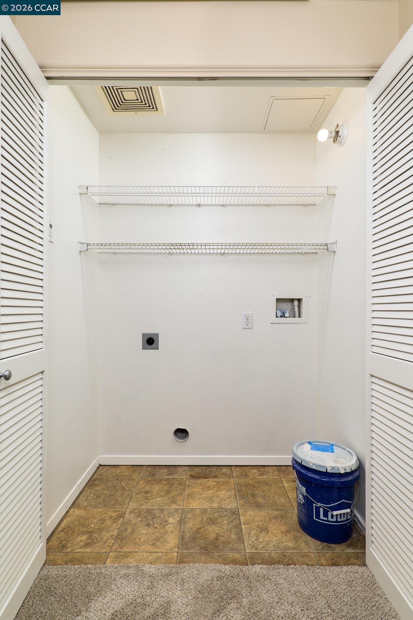 Detail Gallery Image 11 of 16 For 4200 E Commerce Way #312,  Sacramento,  CA 95834 - 3 Beds | 2 Baths