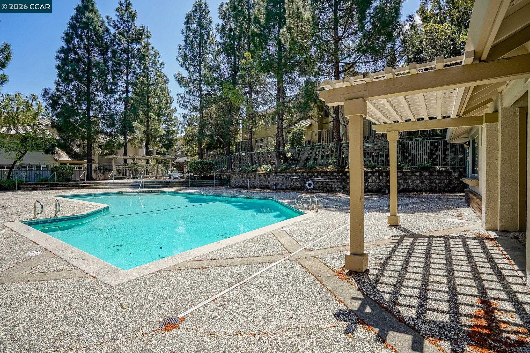 Photo #30: 41125990 Listing: Photo #30