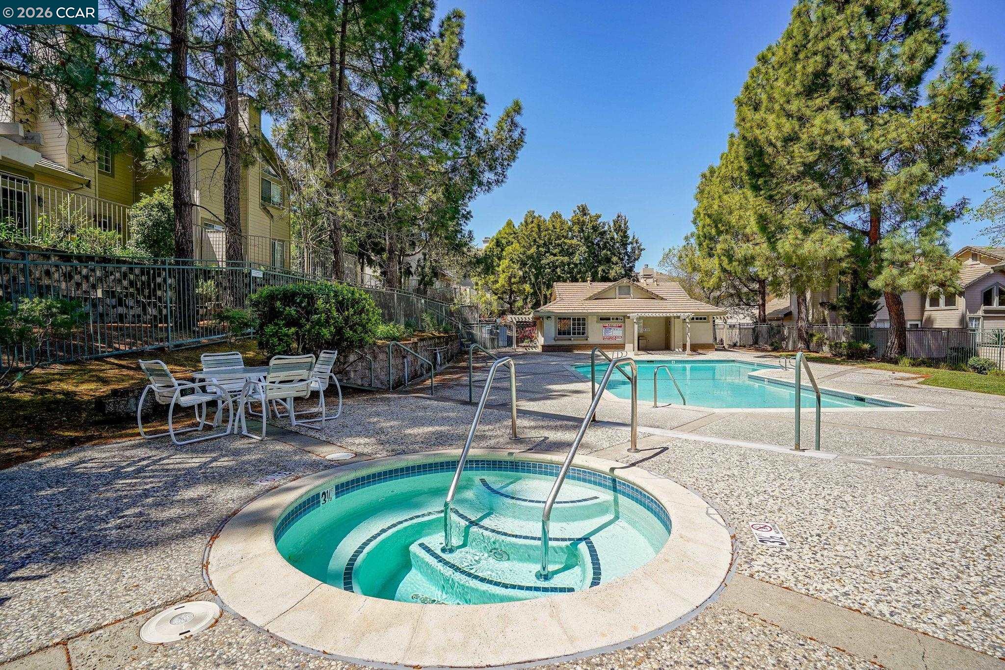 Photo #31: 41125990 Listing: Photo #31