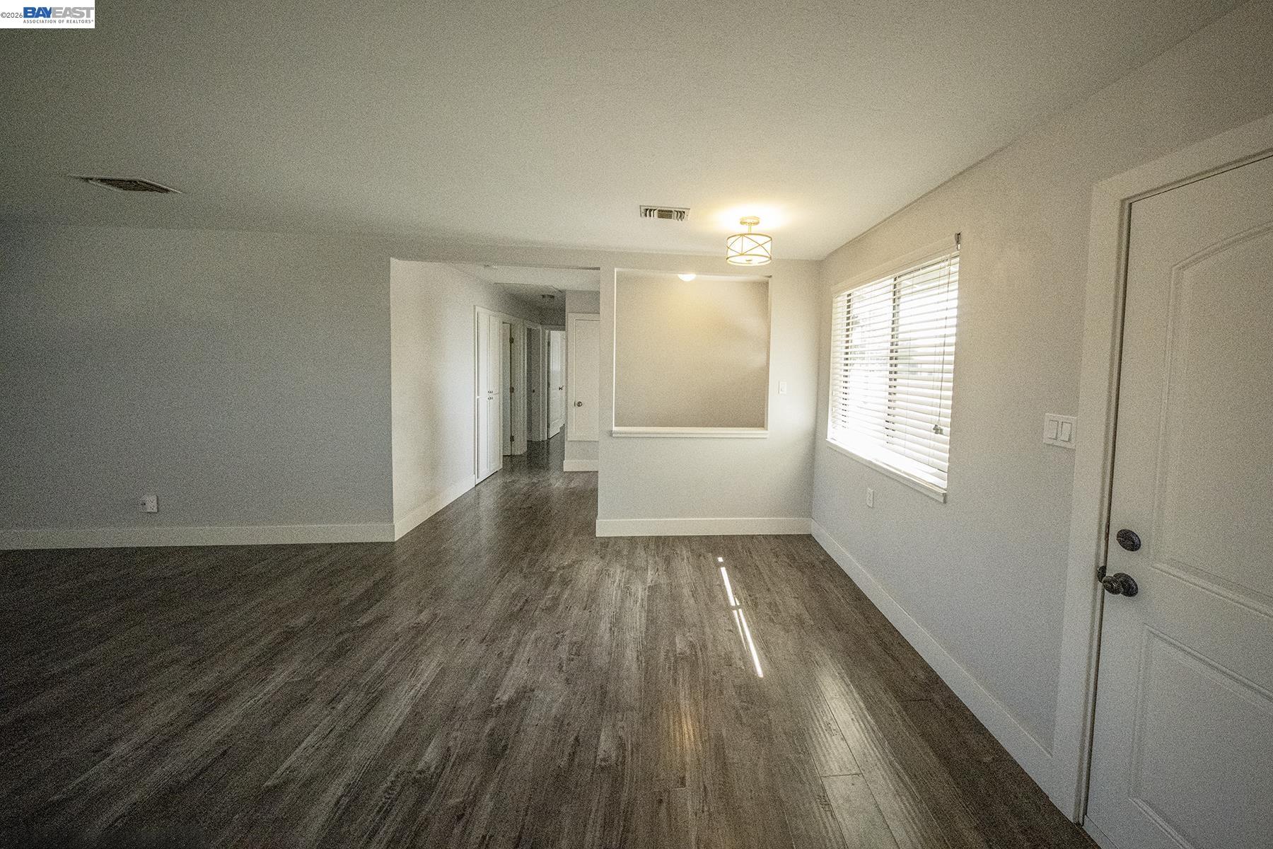 Detail Gallery Image 12 of 26 For 141 Mckiernan Drive, Folsom,  CA 95630 - 3 Beds | 2 Baths