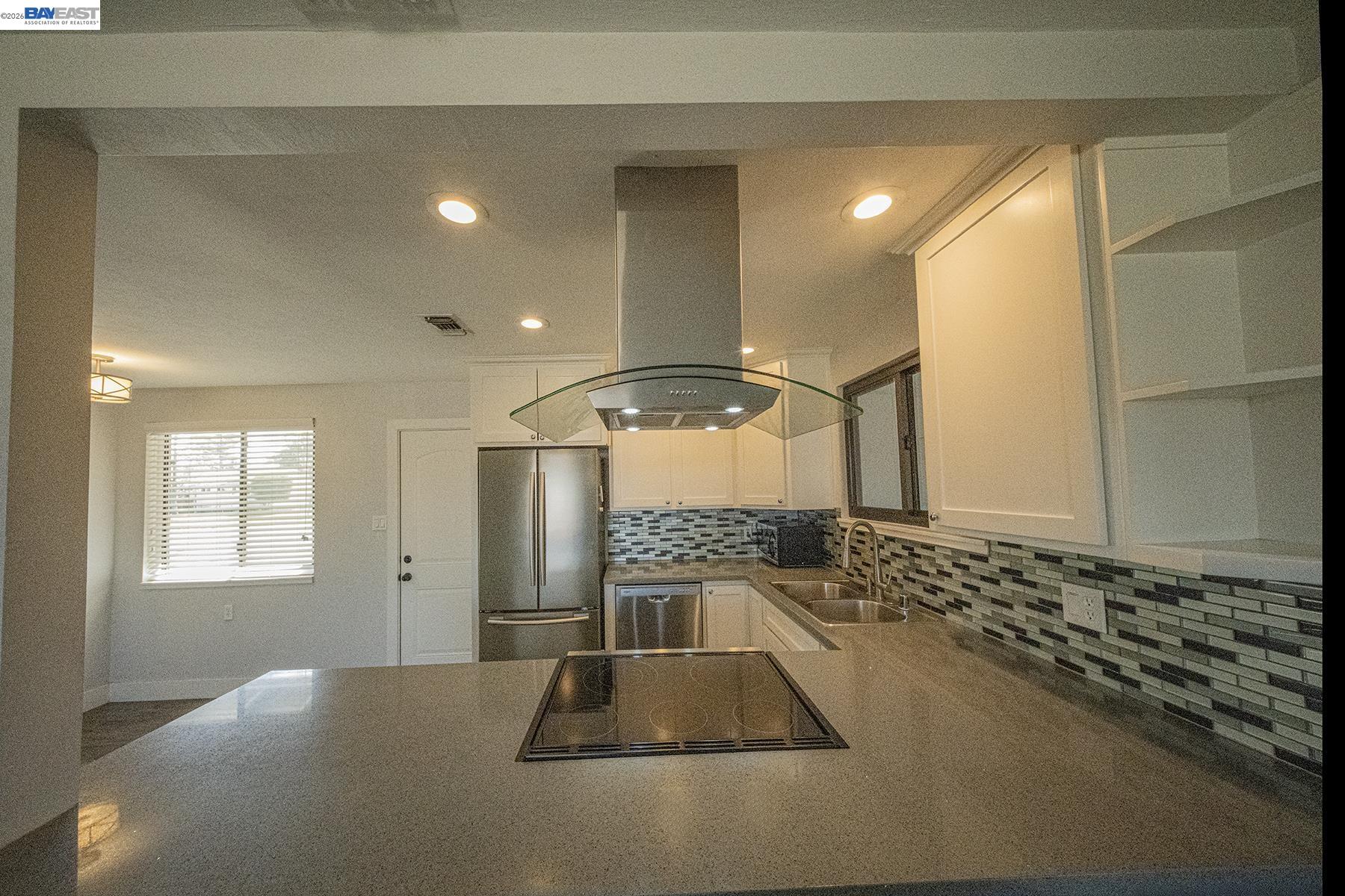 Detail Gallery Image 11 of 26 For 141 Mckiernan Drive, Folsom,  CA 95630 - 3 Beds | 2 Baths