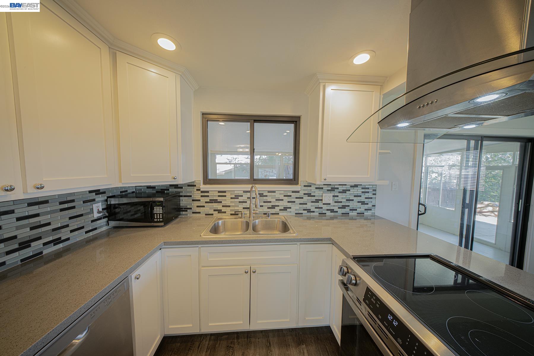 Detail Gallery Image 10 of 26 For 141 Mckiernan Drive, Folsom,  CA 95630 - 3 Beds | 2 Baths