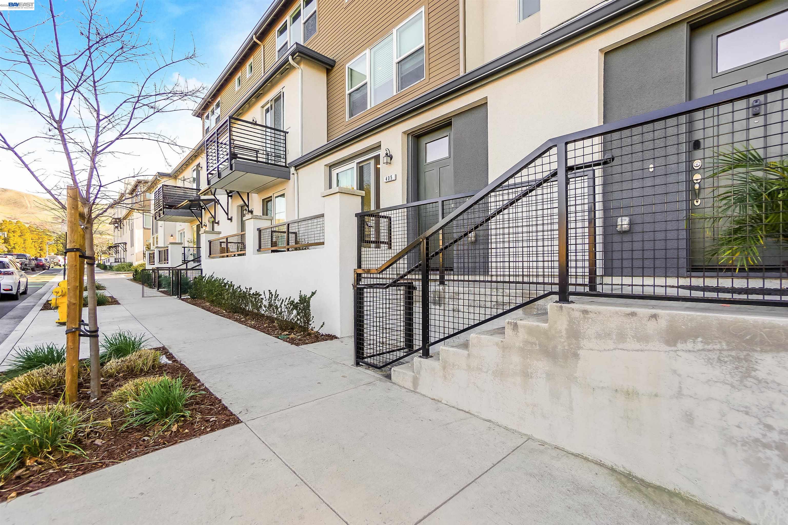 Photo #3: 41125992 Listing: Photo #3