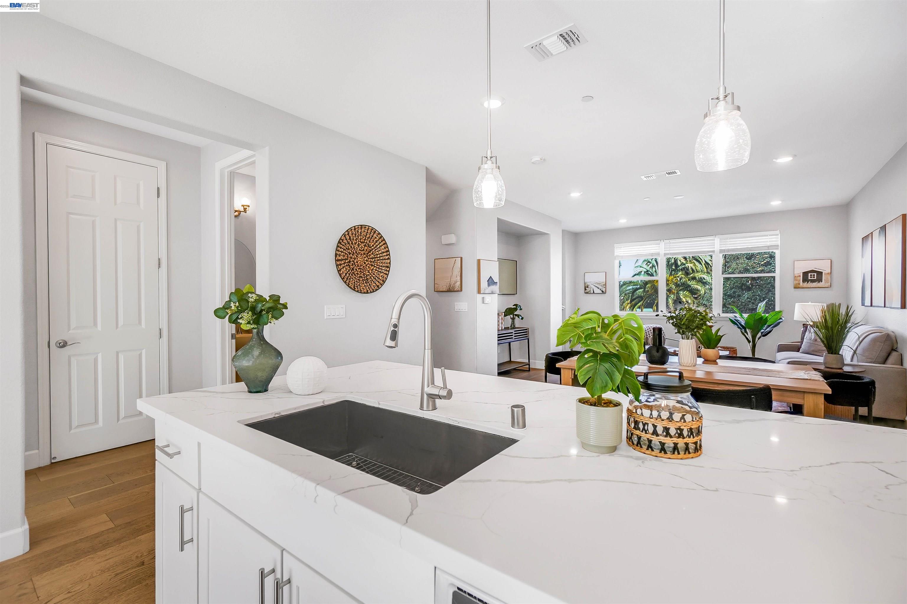 Photo #31: 41125992 Listing: Photo #31